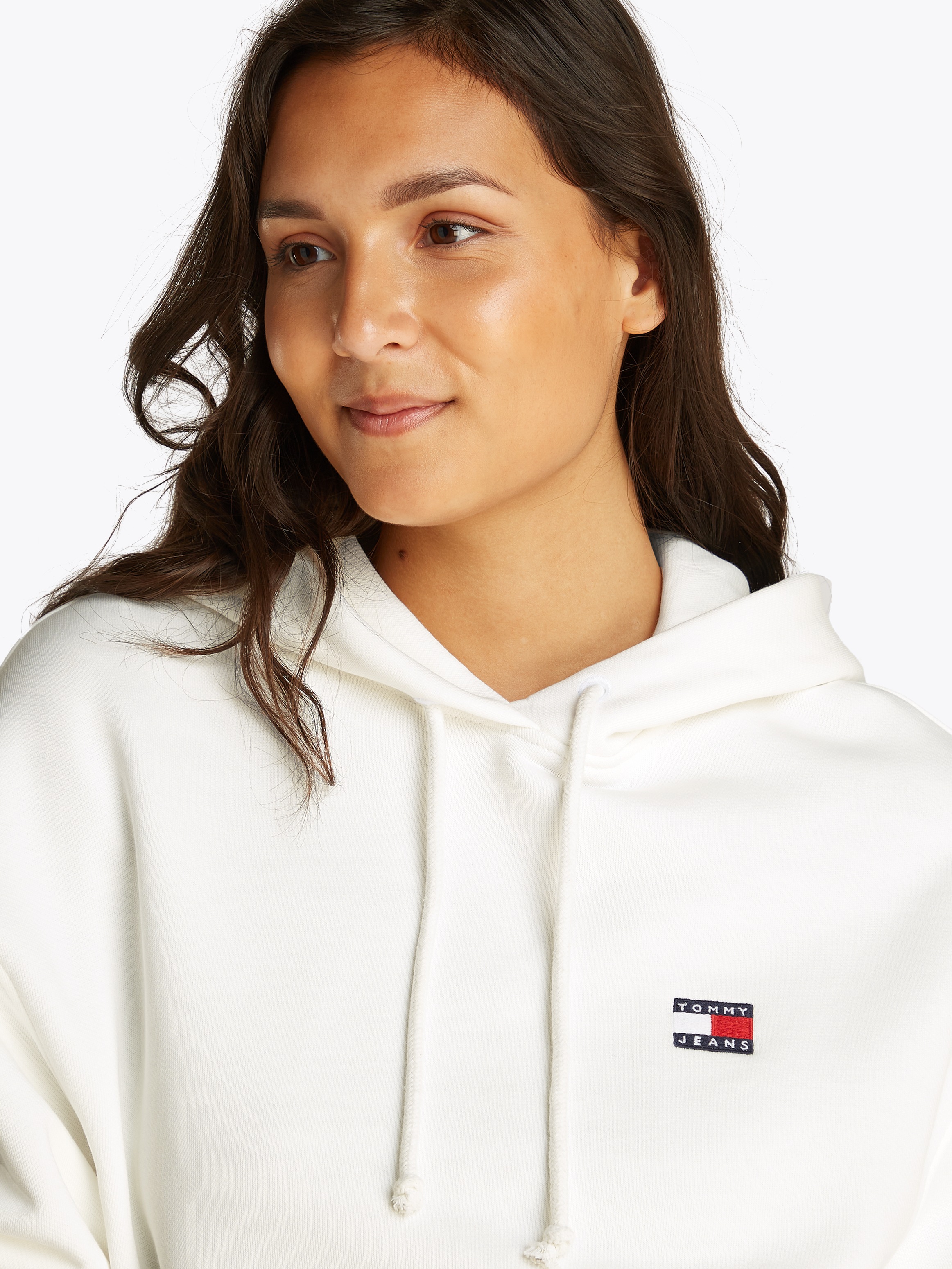 Tommy Jeans Kapuzensweatshirt »TJW BXY BADGE HOODIE EXT«, mit Logo-Badge