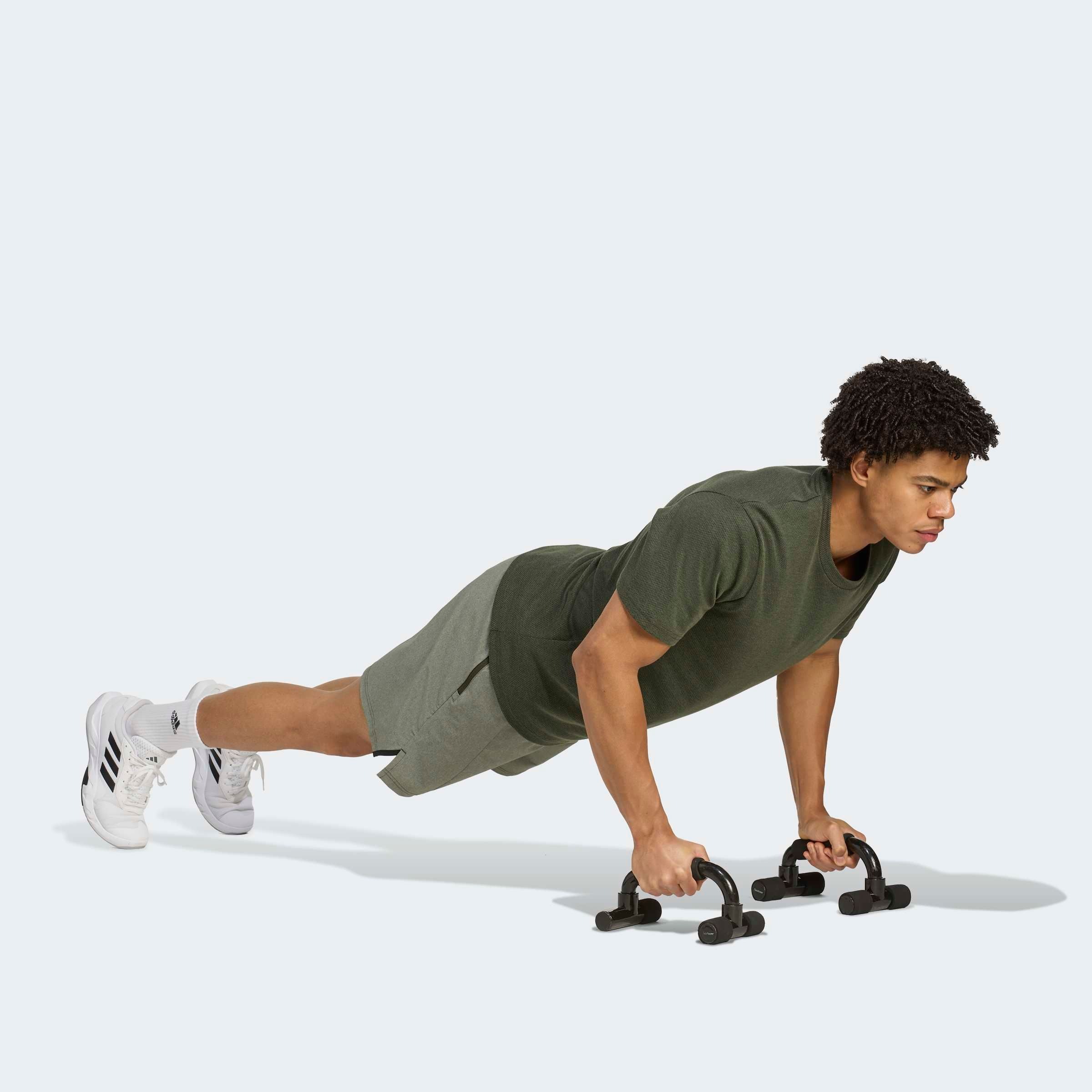 adidas Performance T-Shirt »TR-ES FR NOV T«, Trainingsshirt mit CLIMACOOL, Pikeematerial