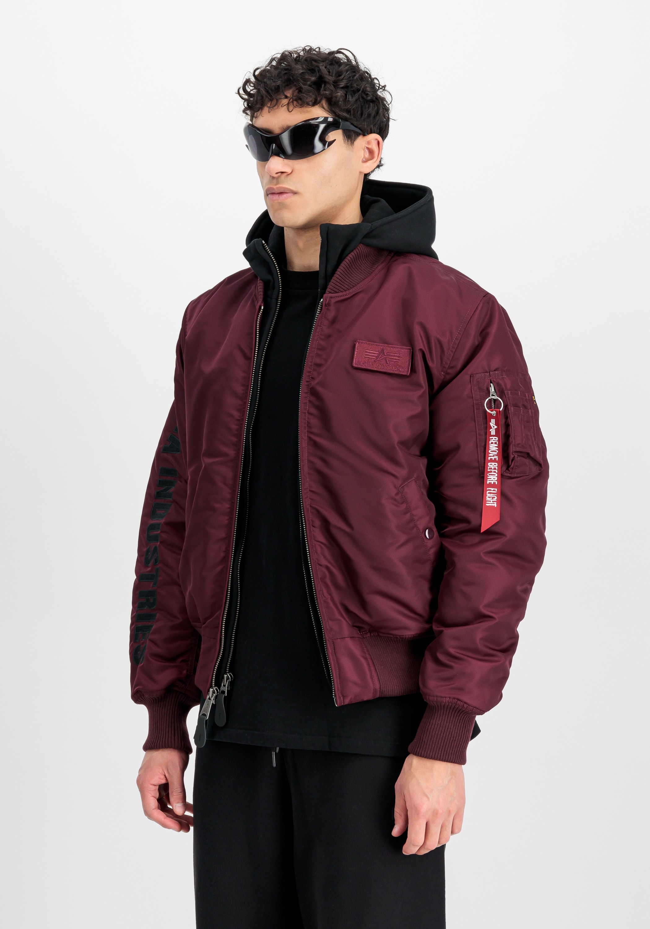 Alpha Industries Bomberjacke "MA-1 D-Tec Sleeve Embroidery"