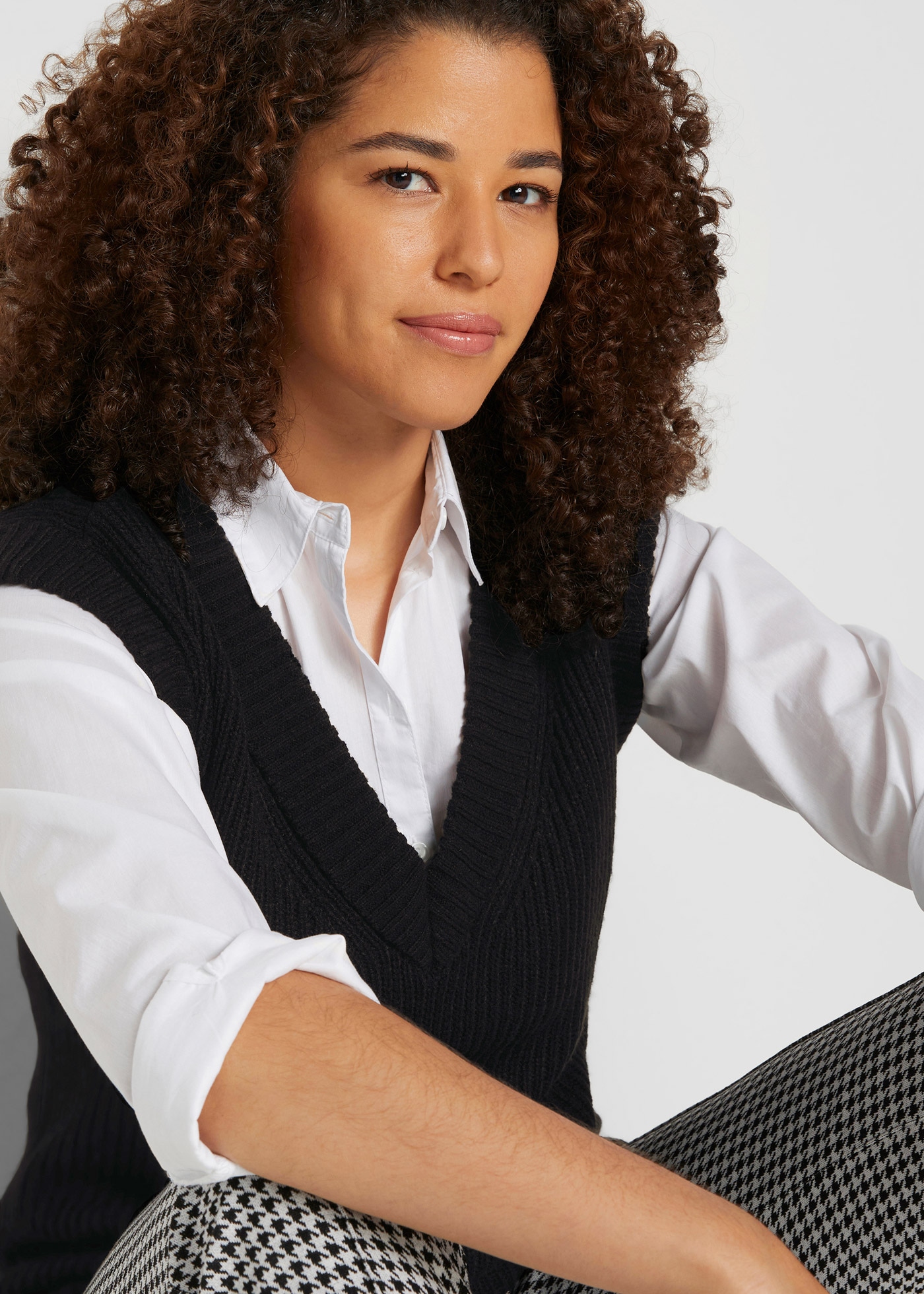 bonprix Pullunder »Pullunder« aus Polyacryl, mit V-Ausschnitt, lockere Passform, ohne Verschluss