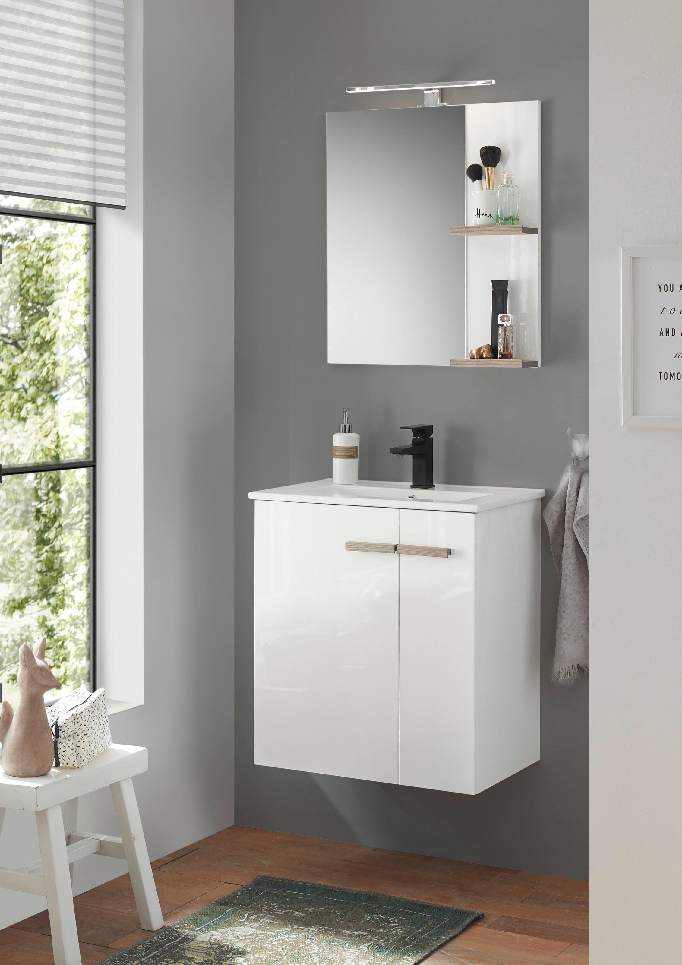 Places of Style Badmöbel-Set »SOLiD, Badmöbel-Set, Bad im modernen Design, 2-teiliges Badezimmer«, (2 St.), Waschtisch mit Waschbecken, Spiegel, Aufbauleuchte, Breite 60 cm