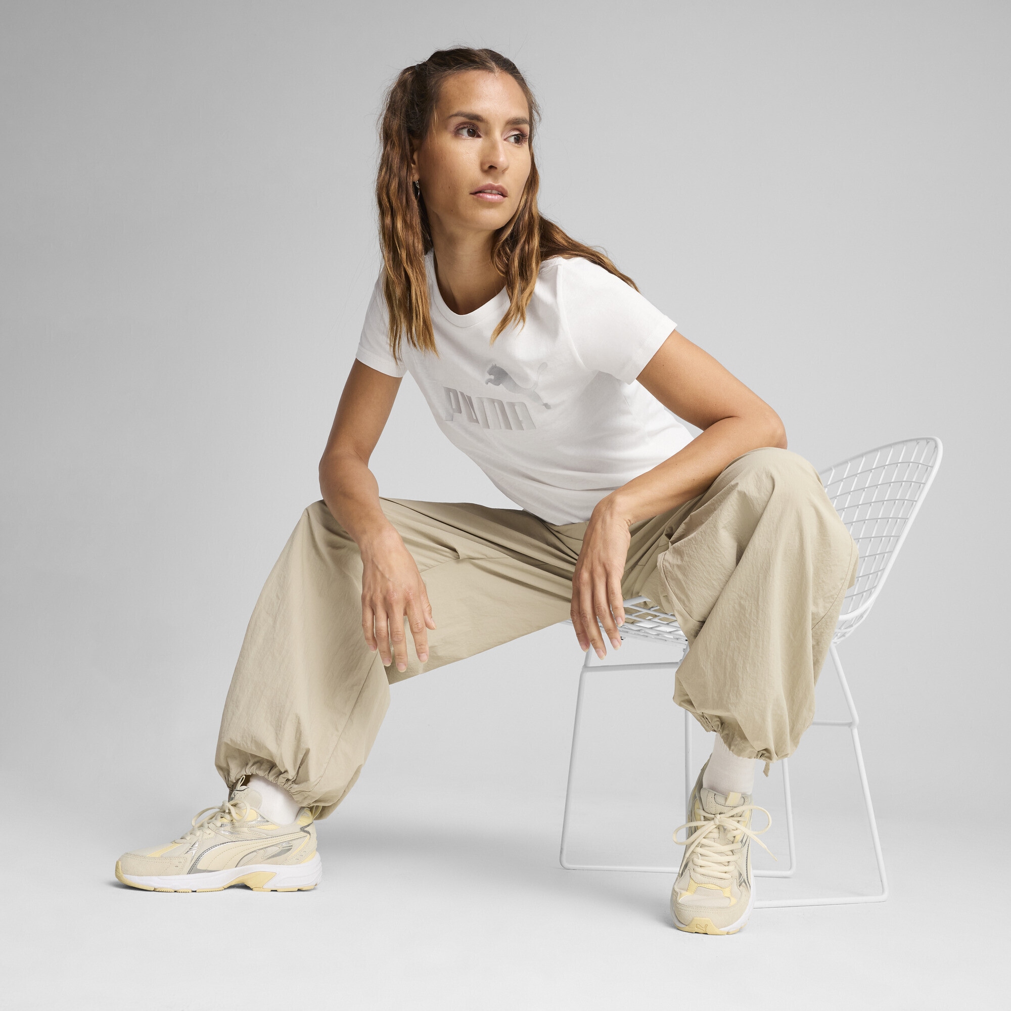 PUMA T-Shirt »ESS METALLIC No. 1 Logo T-Shirt Damen«