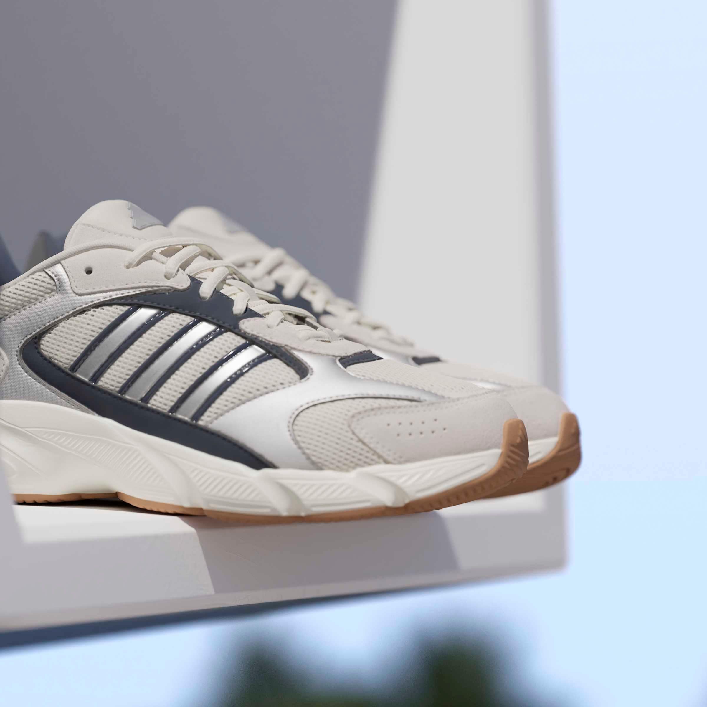 adidas Sportswear Sneaker »CRAZYCHAOS 2000«  inspiriert vom Design des adistar control