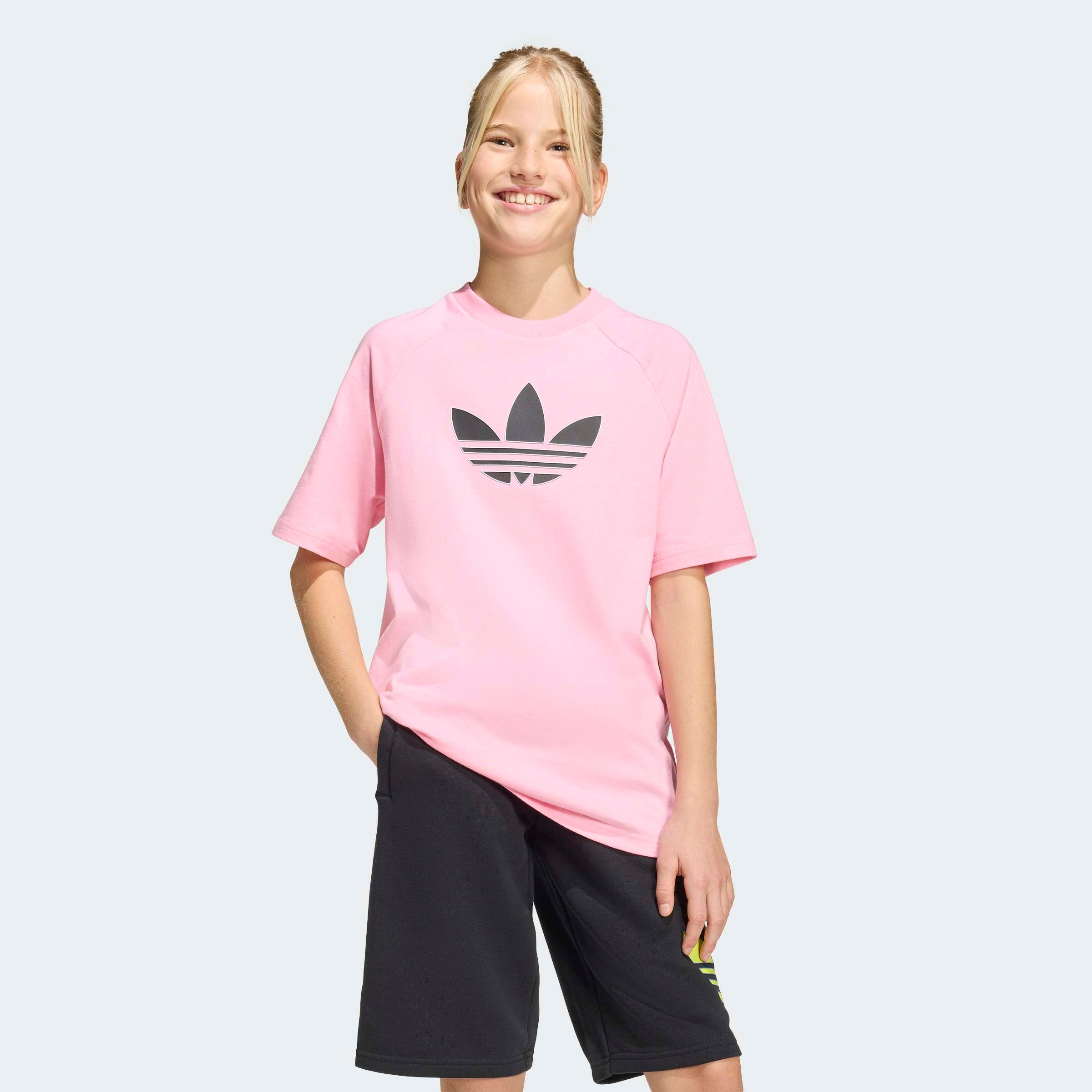 adidas Originals T-Shirt »GFX TR LO TEE« für Kinder, Kurzarmdesign, sportlicher Stil, Rundhalsausschnitt