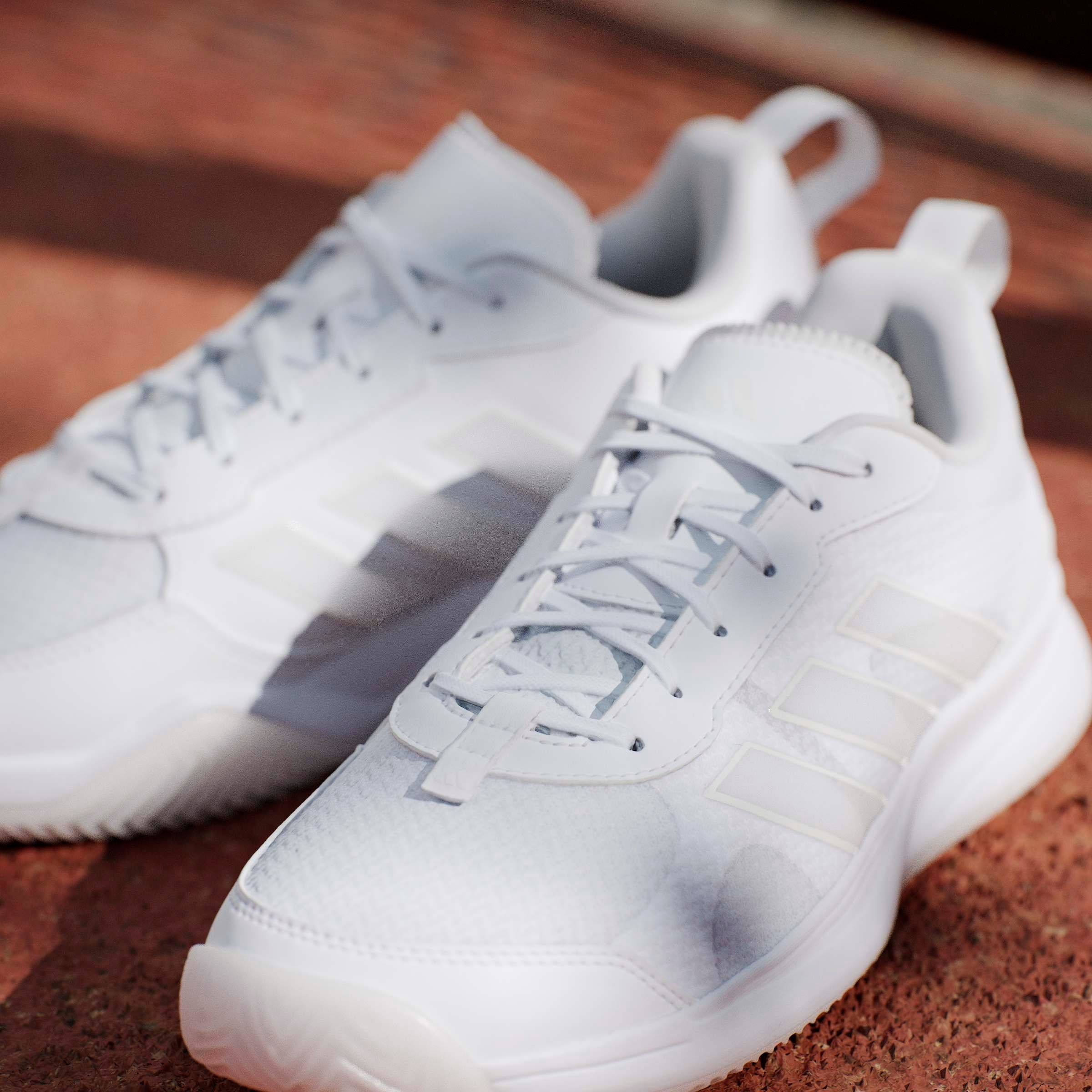 adidas Performance Tennisschuh »AVAFLASH«