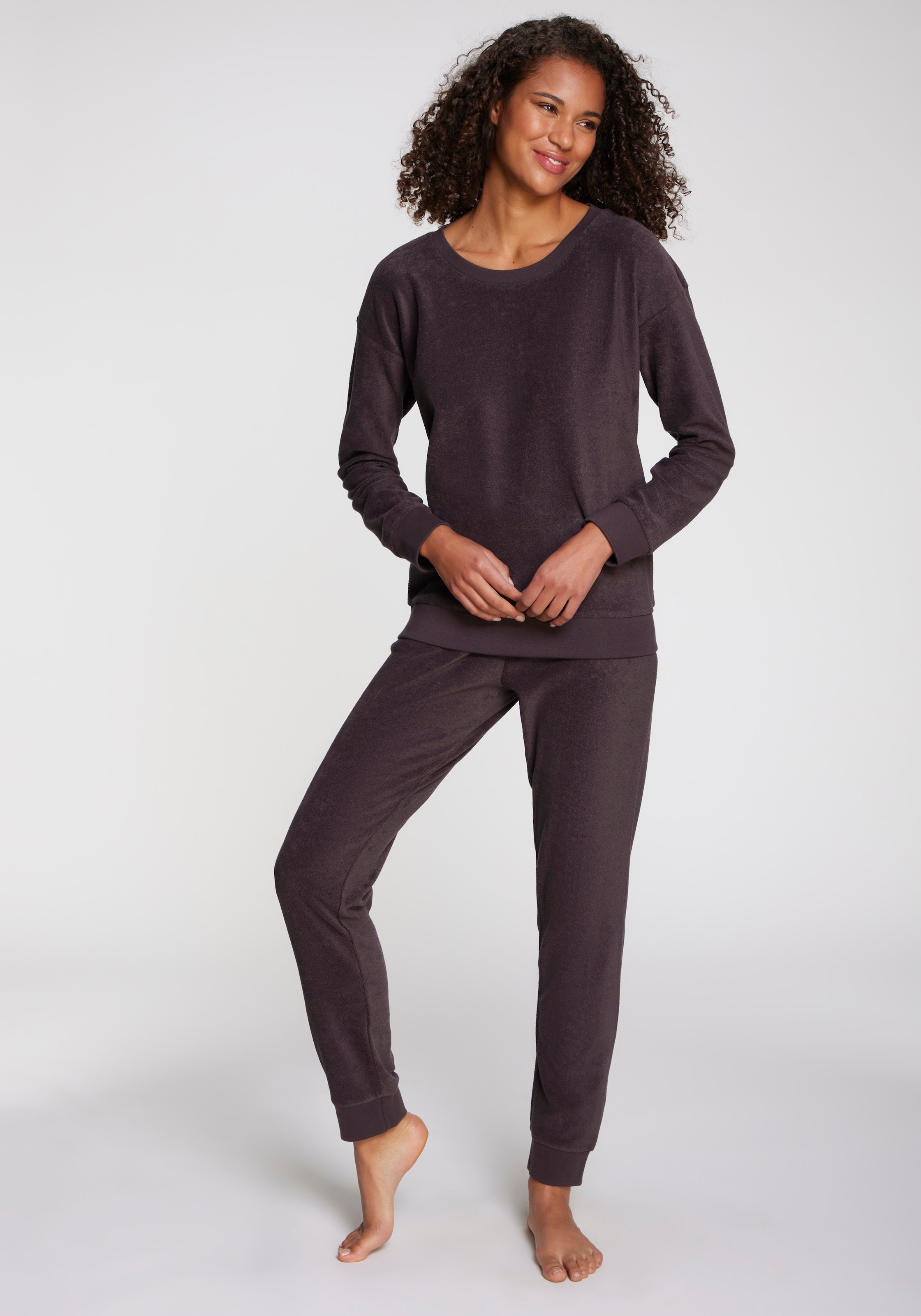 Vivance Dreams Pyjama, (2 tlg.), in schöner Frottee-Qualität günstig online kaufen
