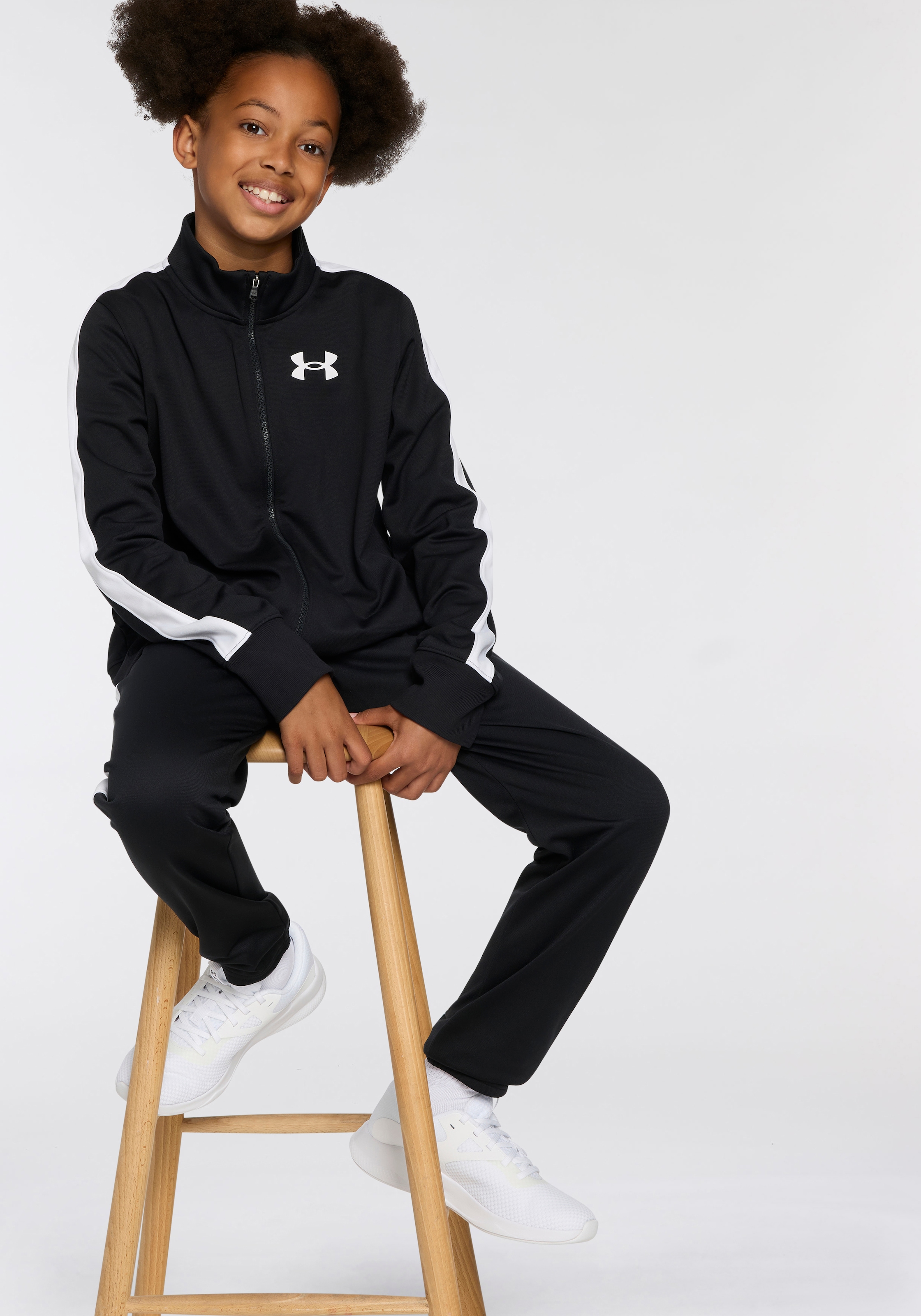 Under Armour Trainingsanzug "UA KNIT TRACK SUIT" schweißableitendes Material, superweiches Obermaterial aus Polyester