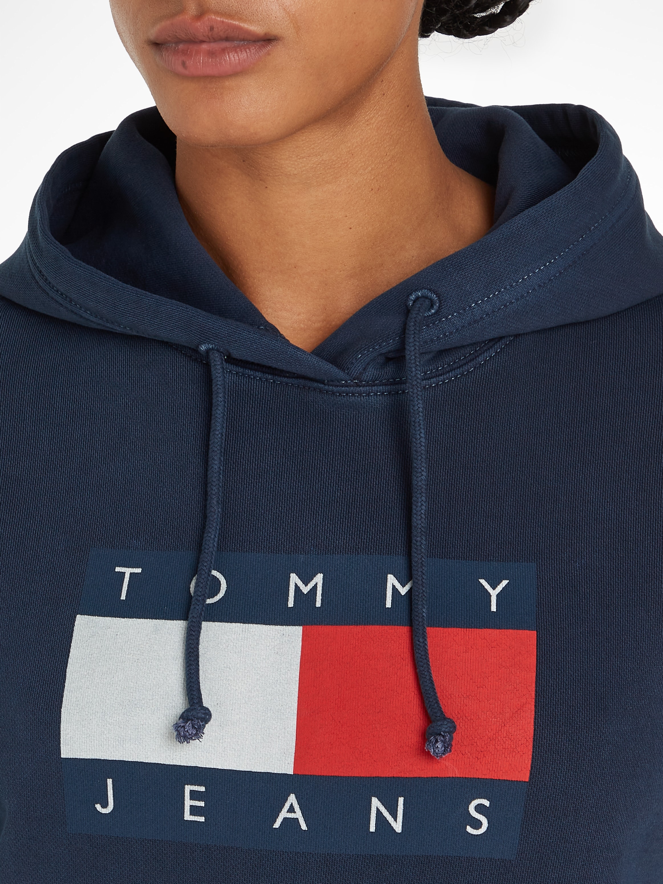 Tommy Jeans Kapuzensweatshirt »TJW REG TOMMY FLAG HOODIE EXT«, mit Kapuze, Tommy Jeans Logo-Flag