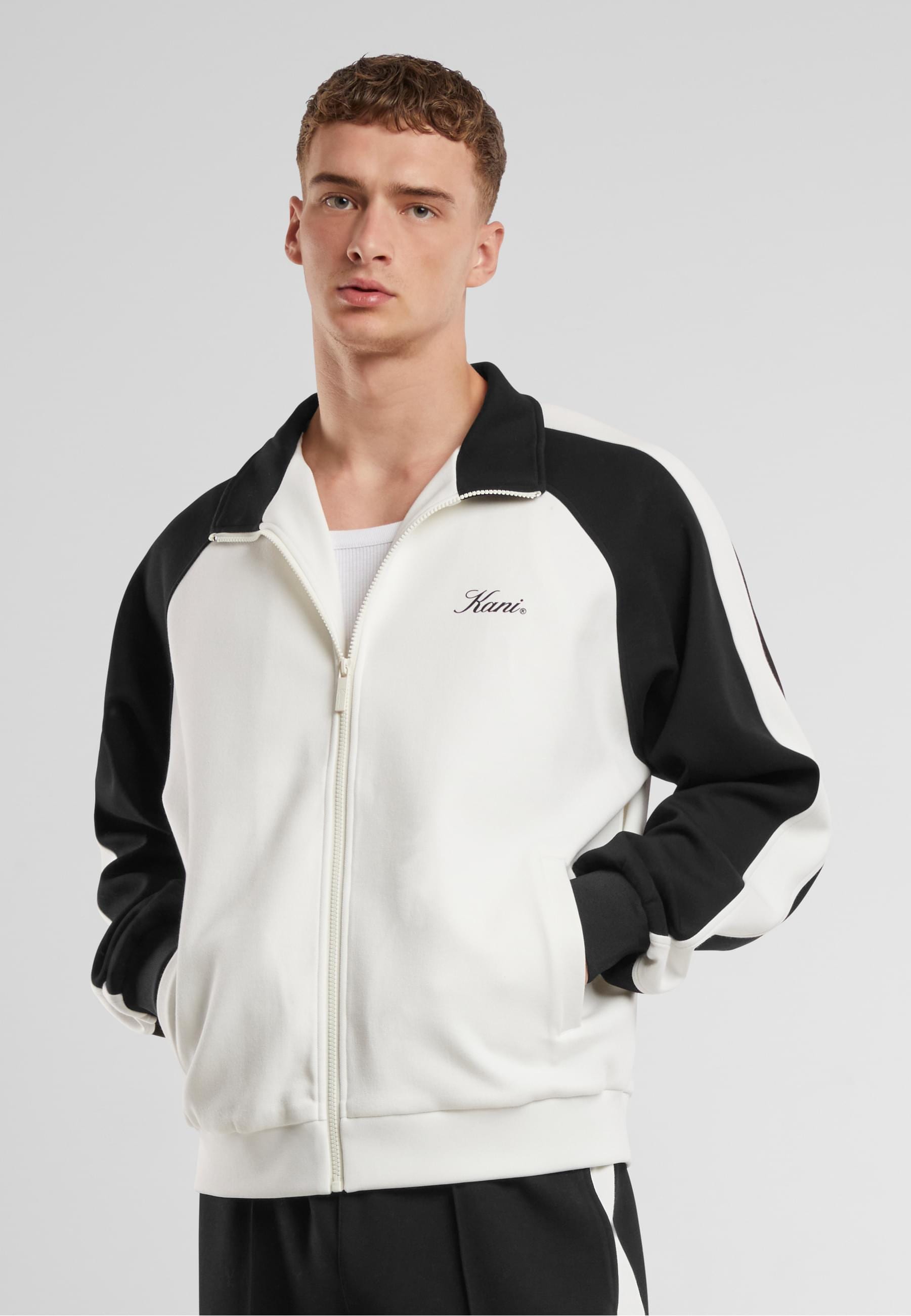Karl Kani Trainingsjacke »Karl Kani Kani Sidestripe Trackjacket«, (1 St.), ohne Kapuze