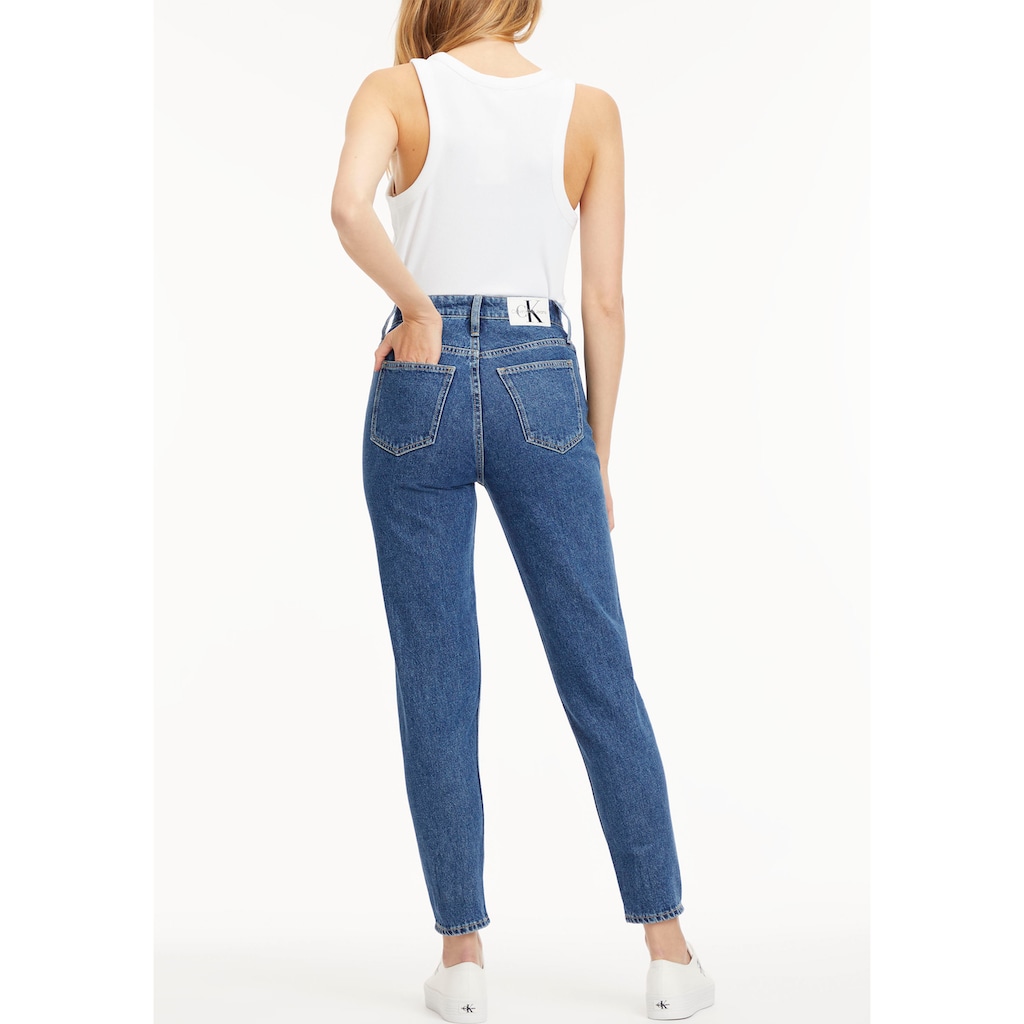 Calvin Klein Jeans Mom-Jeans, mit 4-Knopf-Form-Verschluss