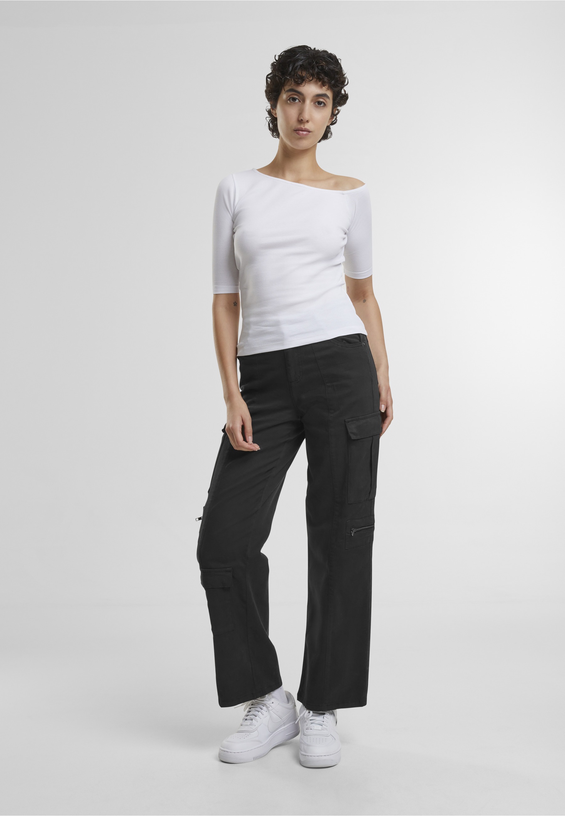 URBAN CLASSICS T-Shirt »Urban Classics Ladies Organic Asymmetric Rib Tee 2-Pack« 1 Stk.