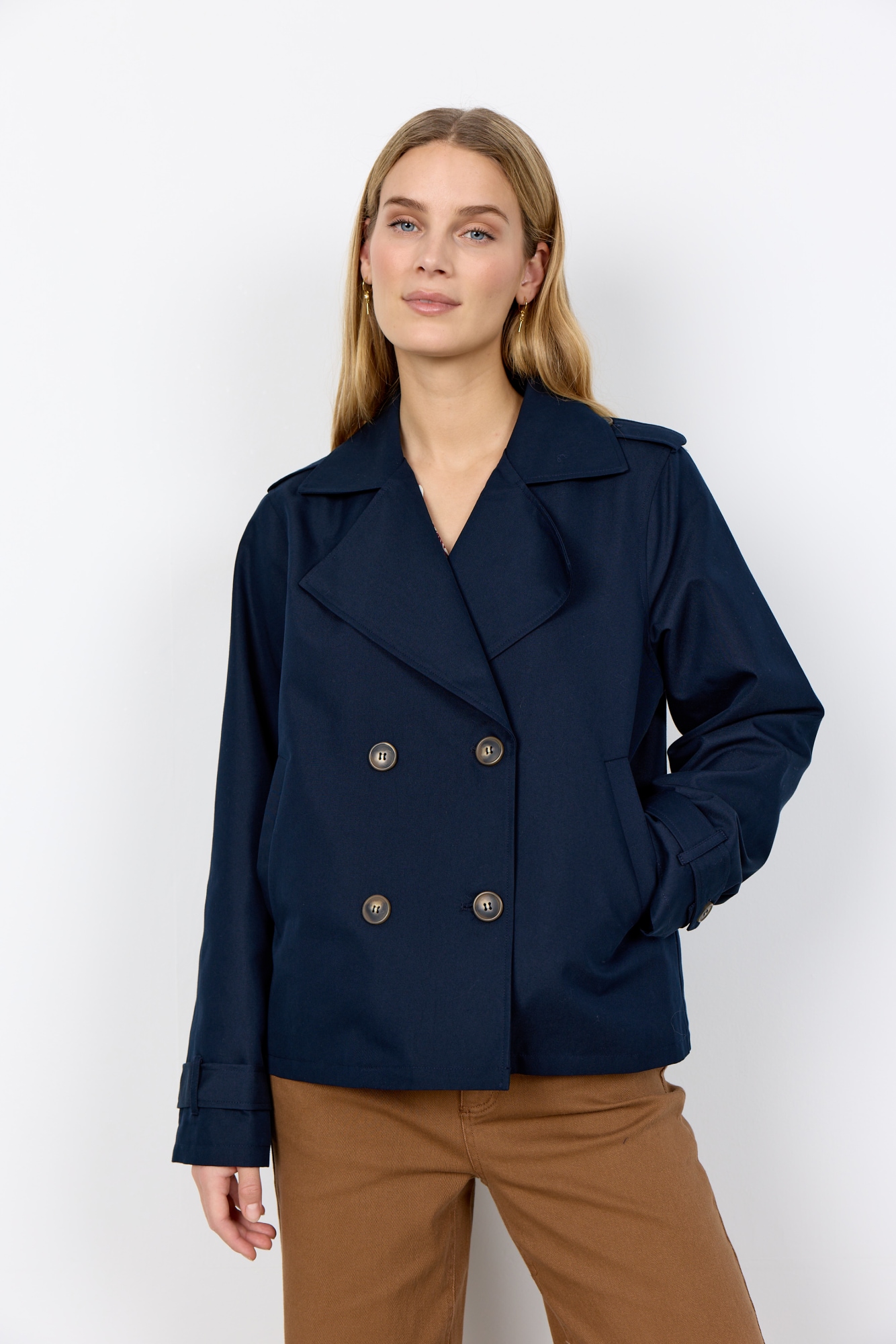 soyaconcept Kurzjacke "SC-AMANDA 1" aus Baumwollmischung, Regular Fit, mit zweireihigem Knopfverschluss