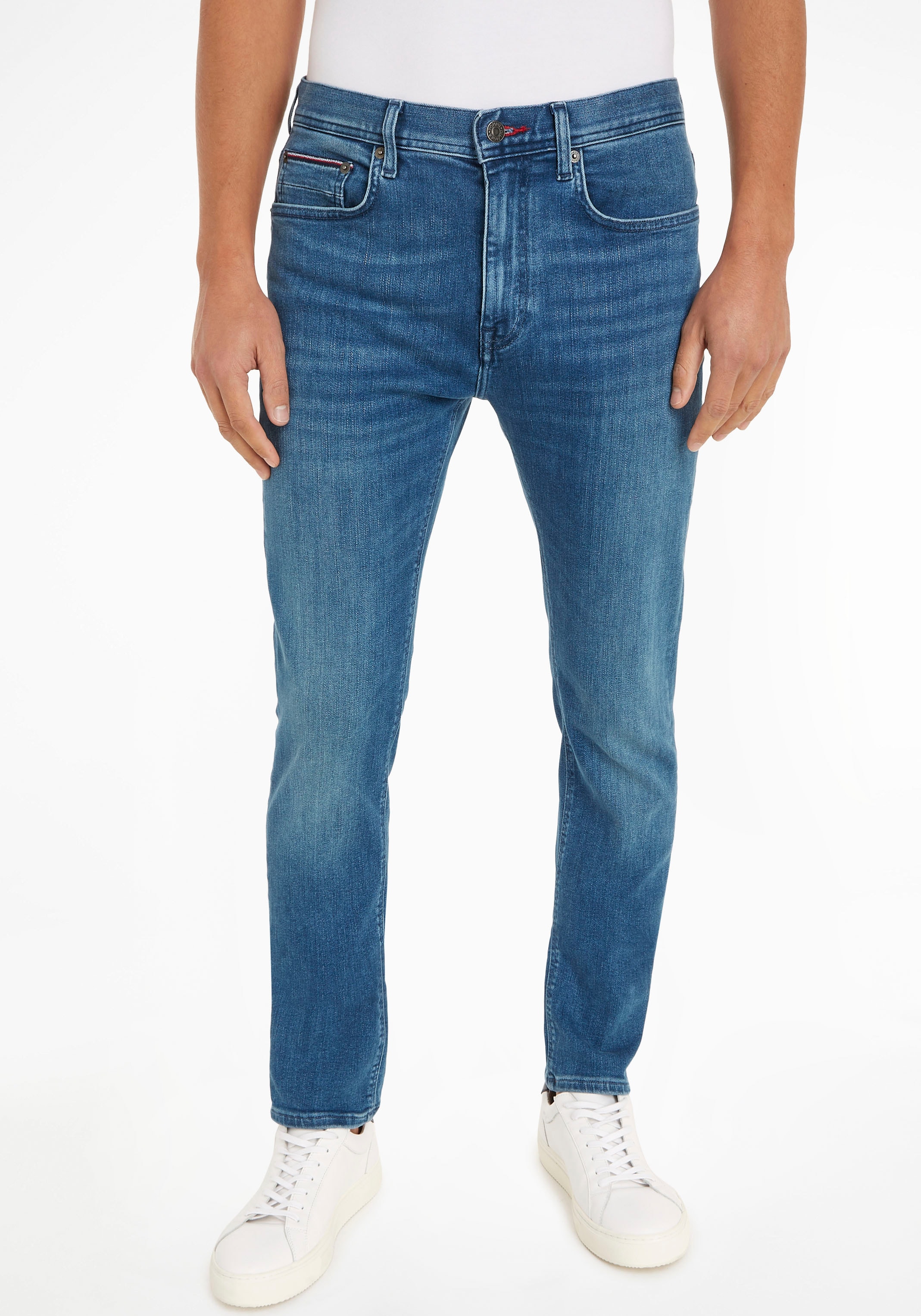 Tommy Hilfiger 5-Pocket-Jeans »SLIM BLEECKER PSTR«, mit Tommy Hilfiger Leder-Batch am hinteren Bundabschluss