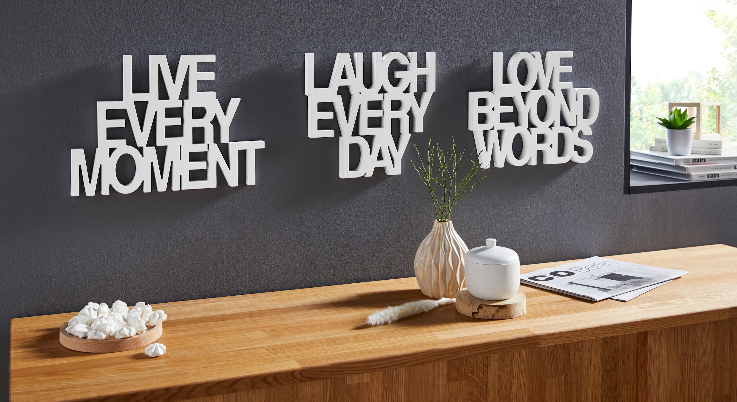 Wanddekoobjekt »Schriftzug Live every Moment - Love beyond Words - Laugh every Day«,...