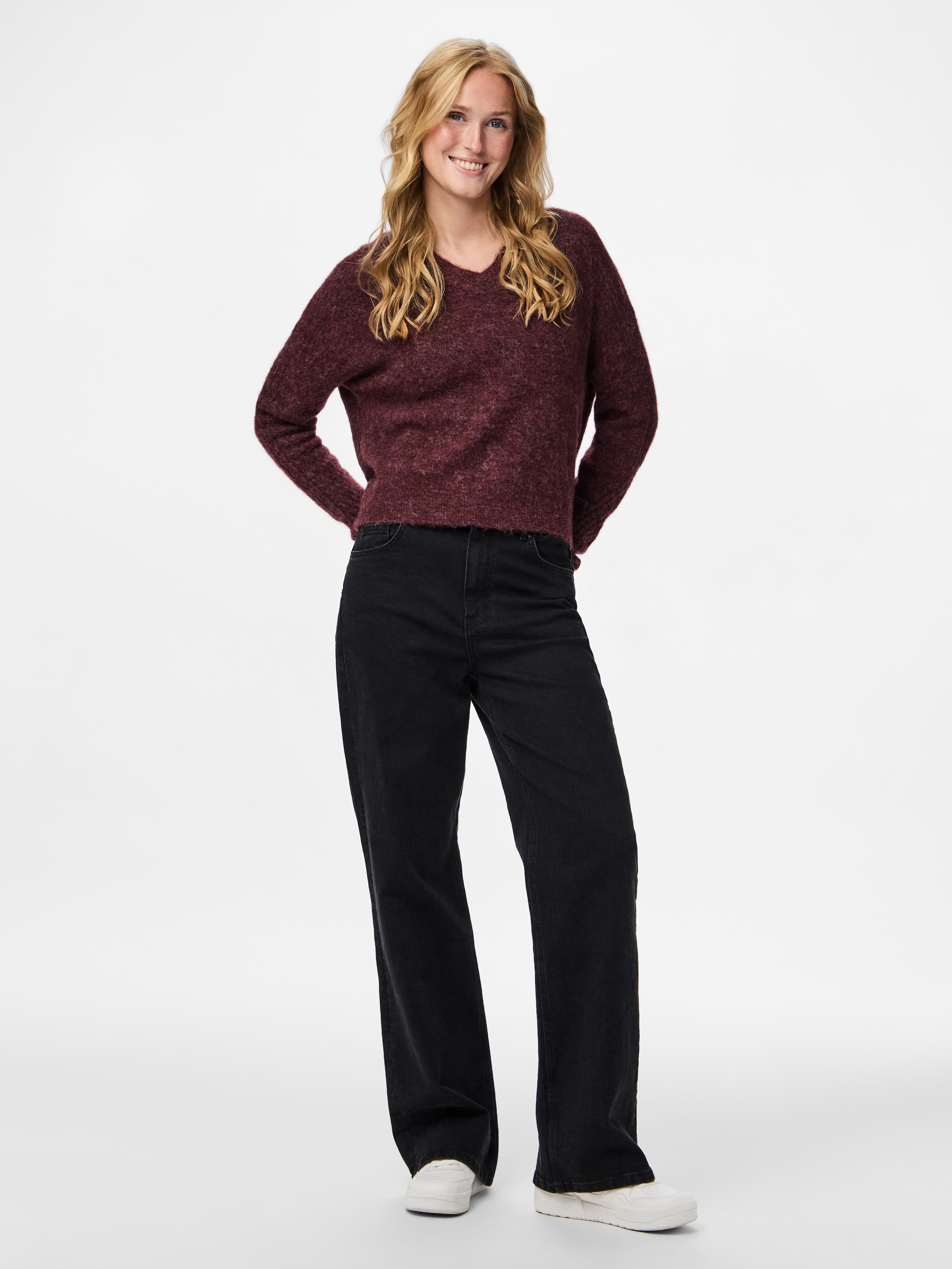 pieces Strickpullover »PCLAYLA LS V-NECK KNIT NOOS«