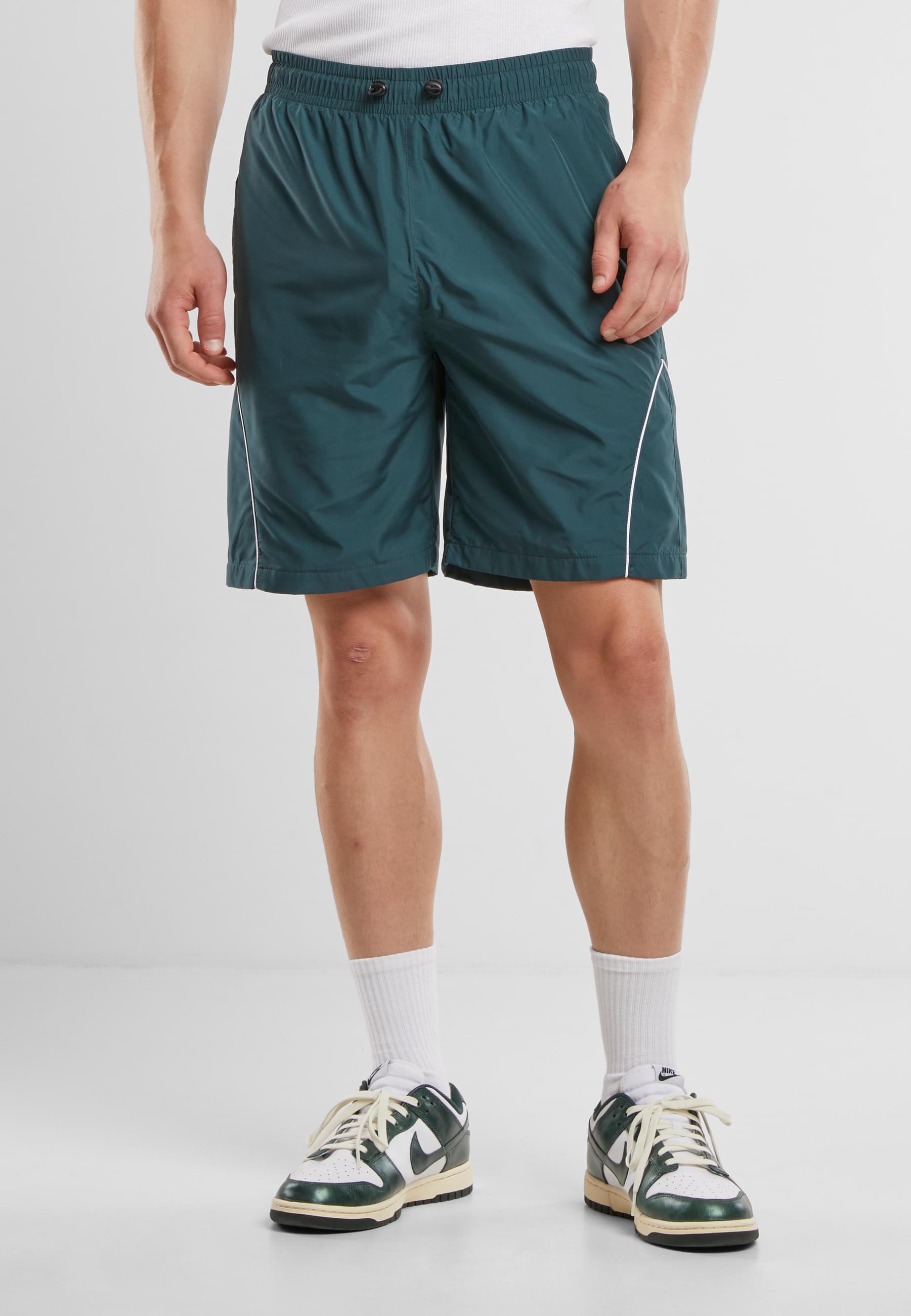 Thumbnail - URBAN CLASSICS Shorts "Urban Classics Piped Panel Trackshorts", (1 tlg.)