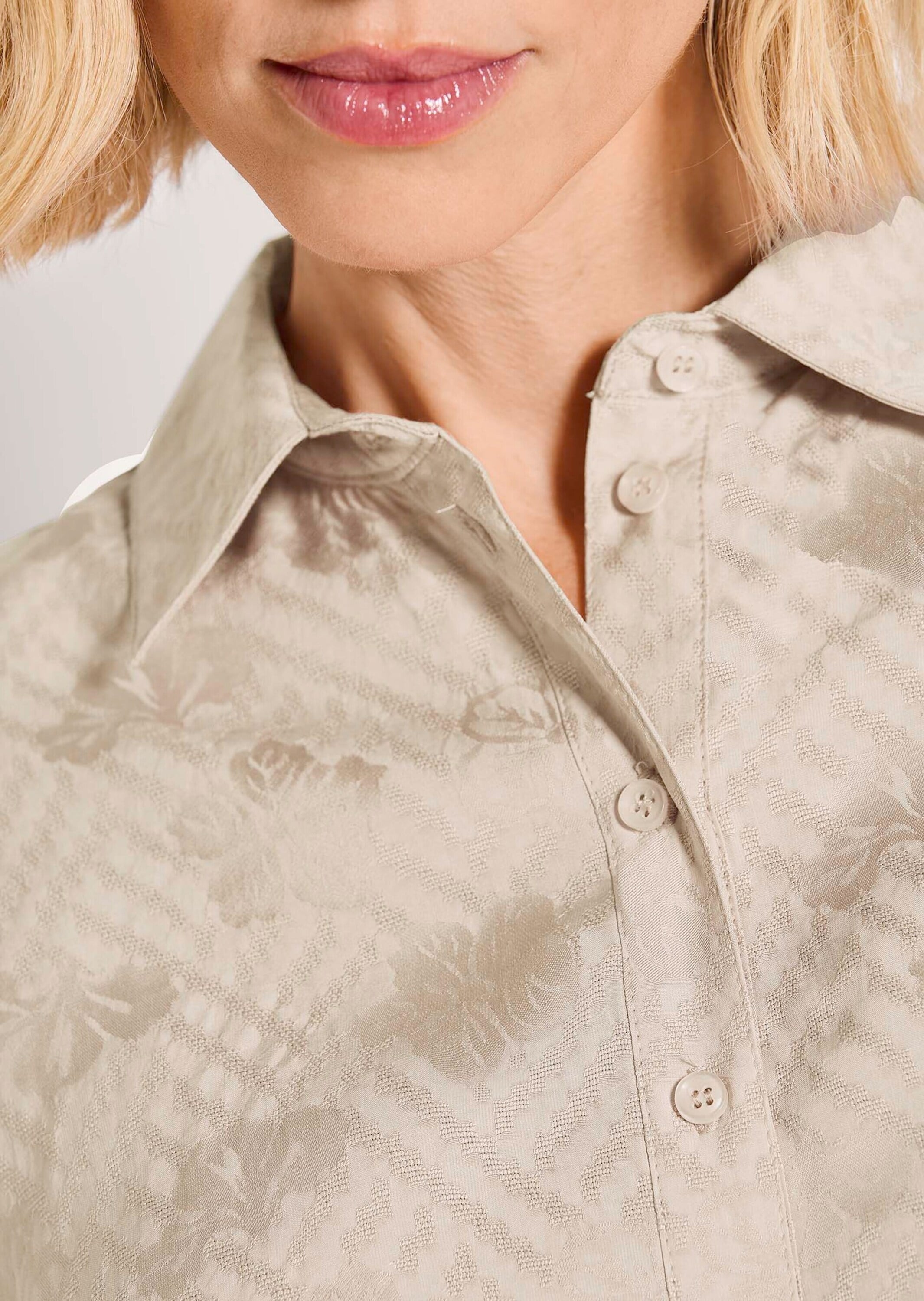 MADELEINE Hemdbluse »Hemdbluse Jacquardbluse mit zartem Muster«