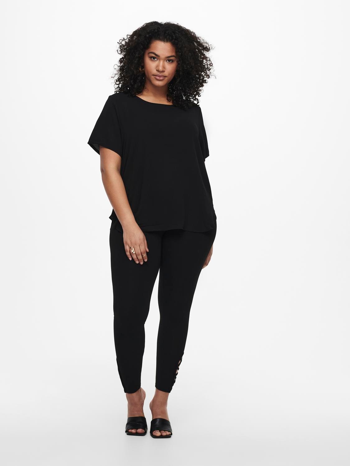 Shirtbluse ONLY CARMAKOMA "CARVICA SS TOP WVN NOOS", Damen, Gr. 42, schwarz, Web, Obermaterial: 97% Polyester, 3% Elasthan, unifarben, regular fit normal, Rundhals, Blusen, Materialmix, regular fit 3