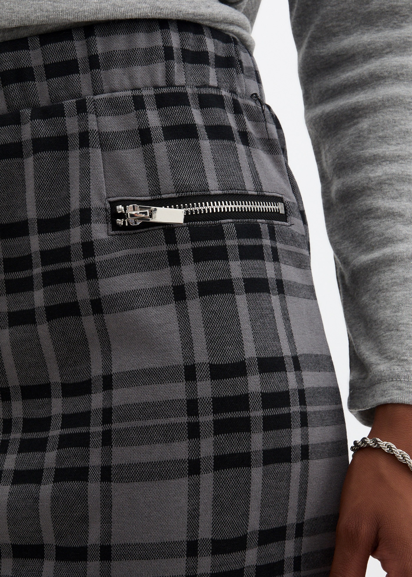 Thumbnail - bonprix Jerseyrock "Jersey-Rock" aus Polyester, Viskose und Elasthan, Minirock-Länge, mit Gummizug