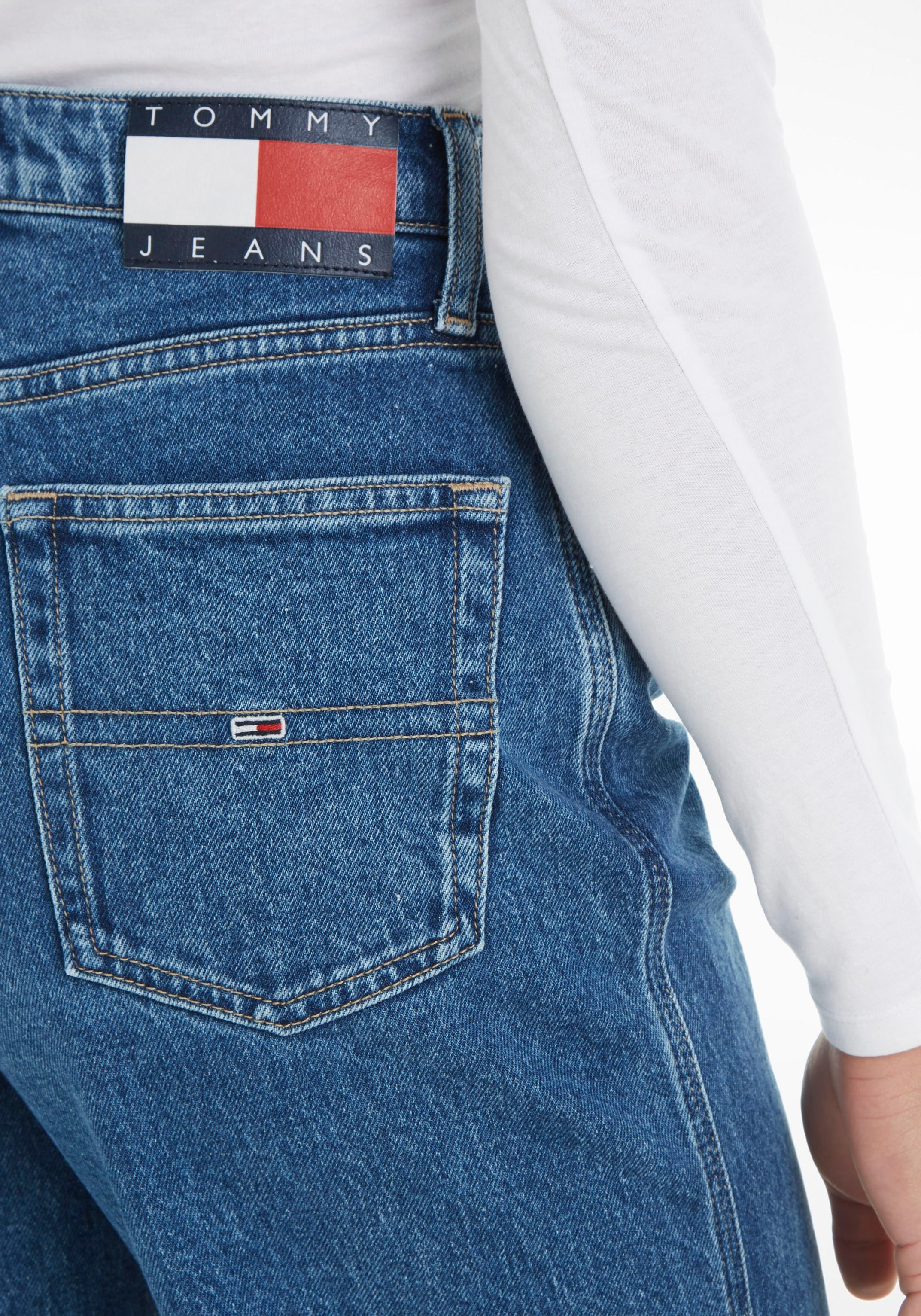 kaufen Tommy »CLAIRE BAUR | Logo-Badge BH4116«, HGH Jeans WD Tommy für Jeans mit Jeans Weite