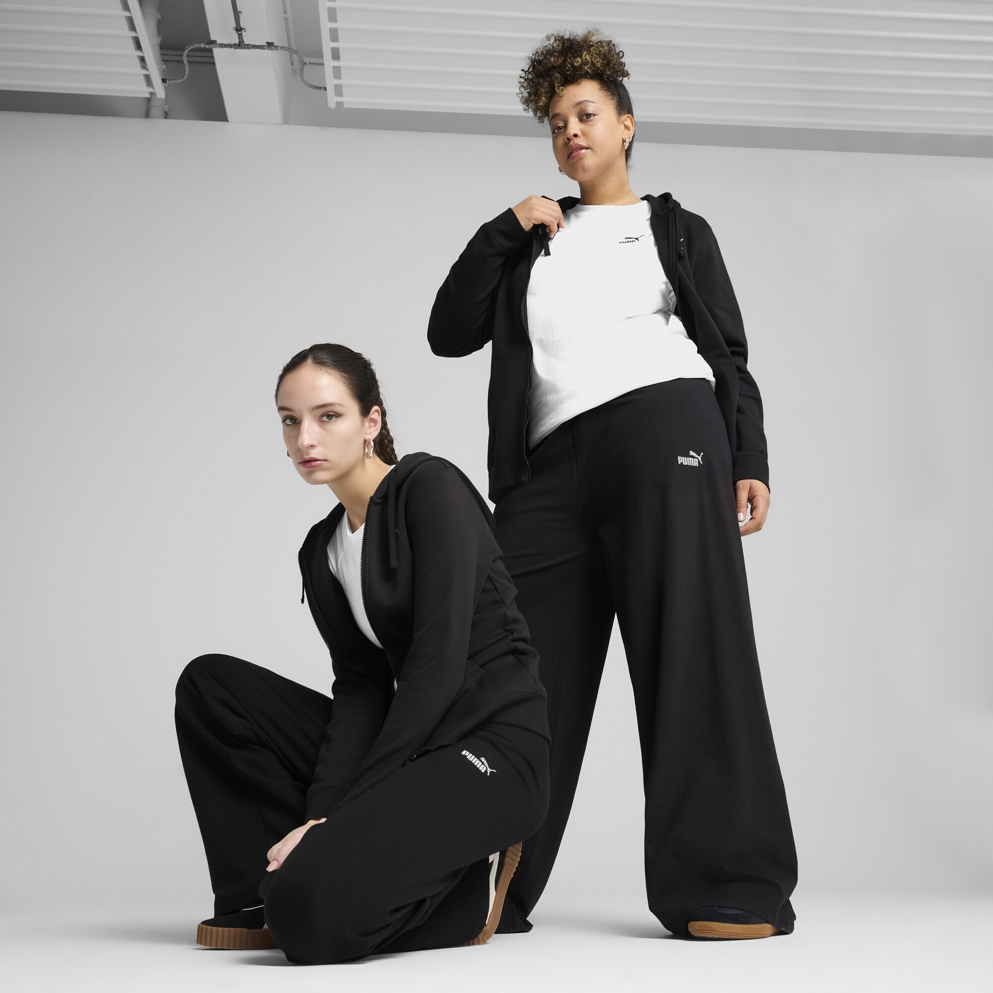 PUMA Leggings »ESS Small No. 1 Logo Straight Hochgeschnittene Leggings Damen«