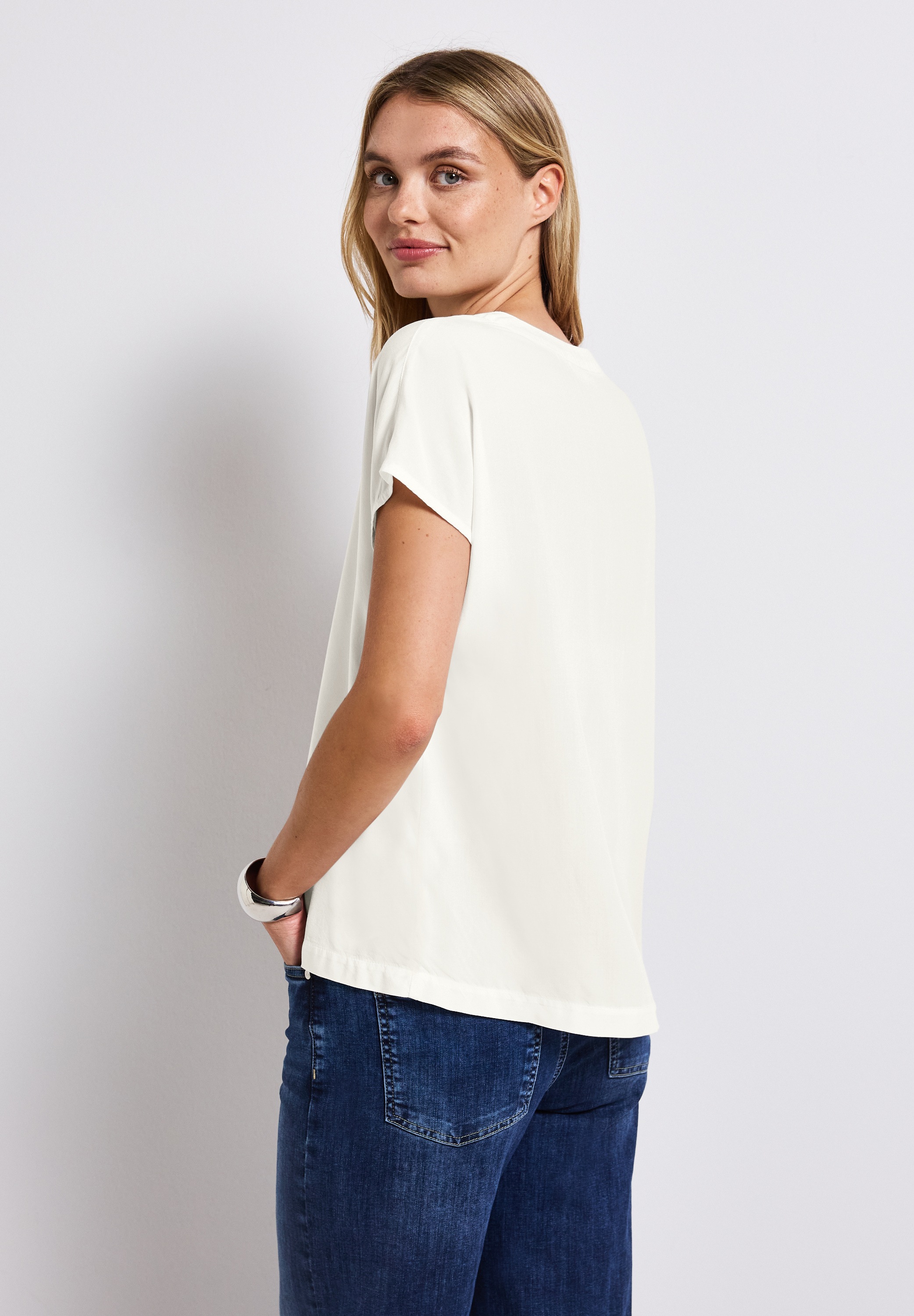 STREET ONE Kurzarmbluse, aus softer Viskose günstig online kaufen