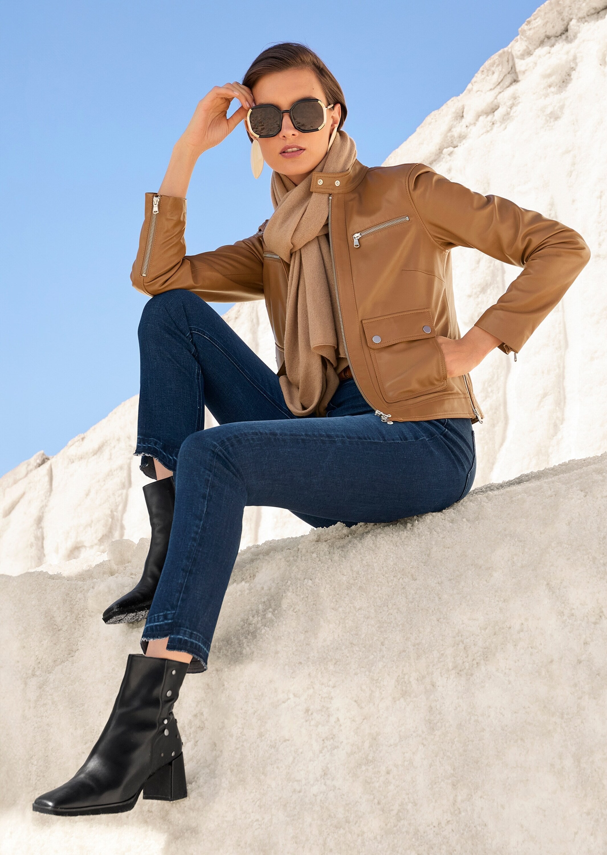 MADELEINE Regular-fit-Jeans »Jeans Five-Pocket-Hose mit schrägem Beinsaum«