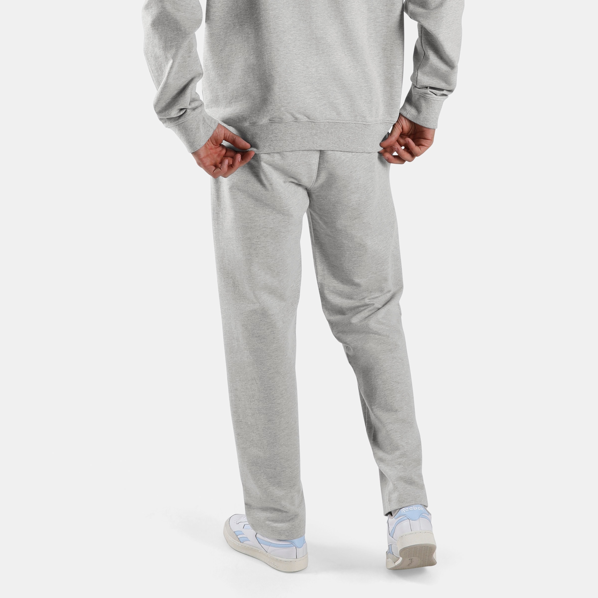 Reebok Jogginghose »ID SMALL LOGO FRENCH TERRY JOGGER PANTS«  sportlicher Stil
