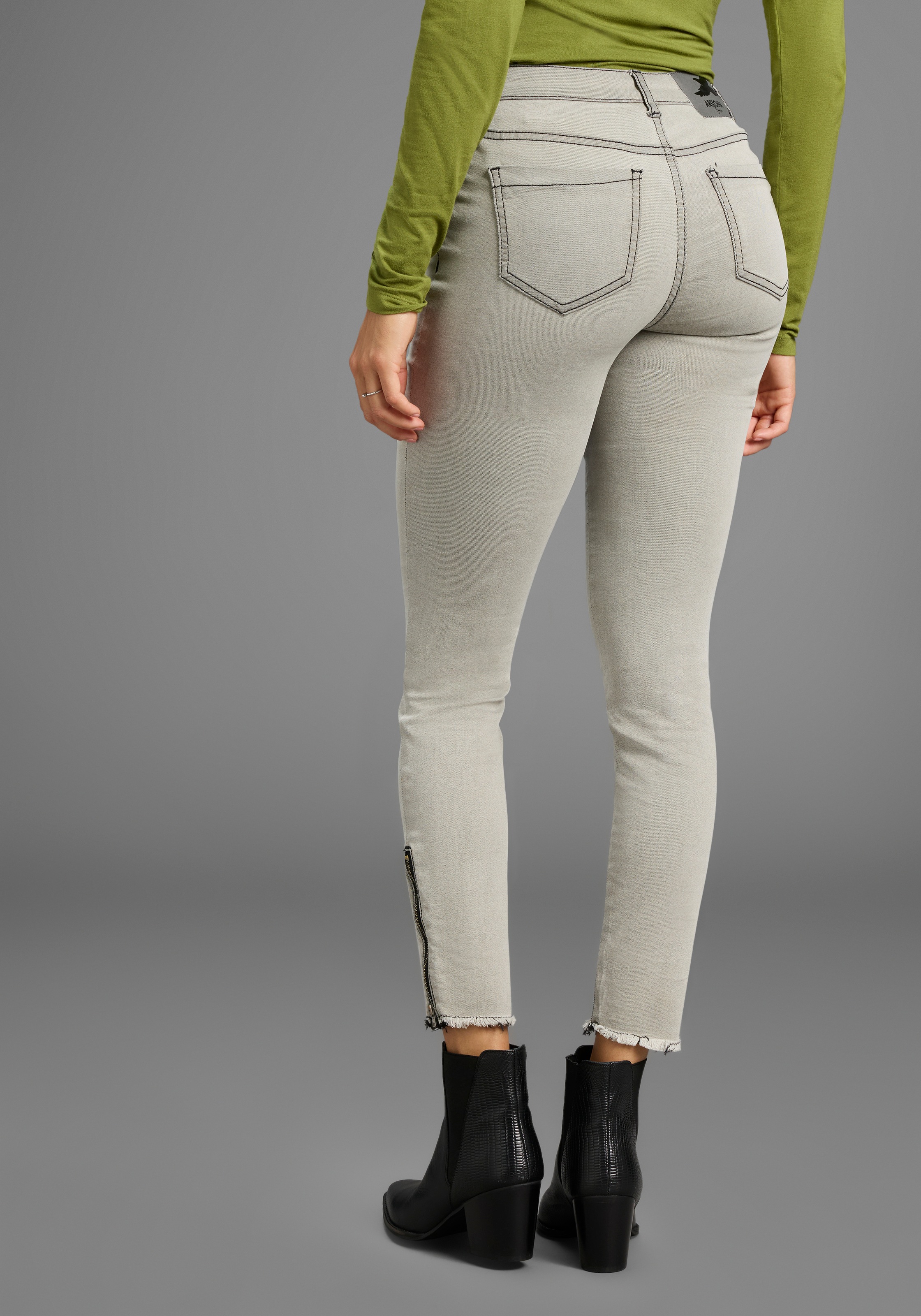 Arizona 5-Pocket-Jeans schmale, knöchelfreie Beinlänge, normale Leibhöhe, S günstig online kaufen