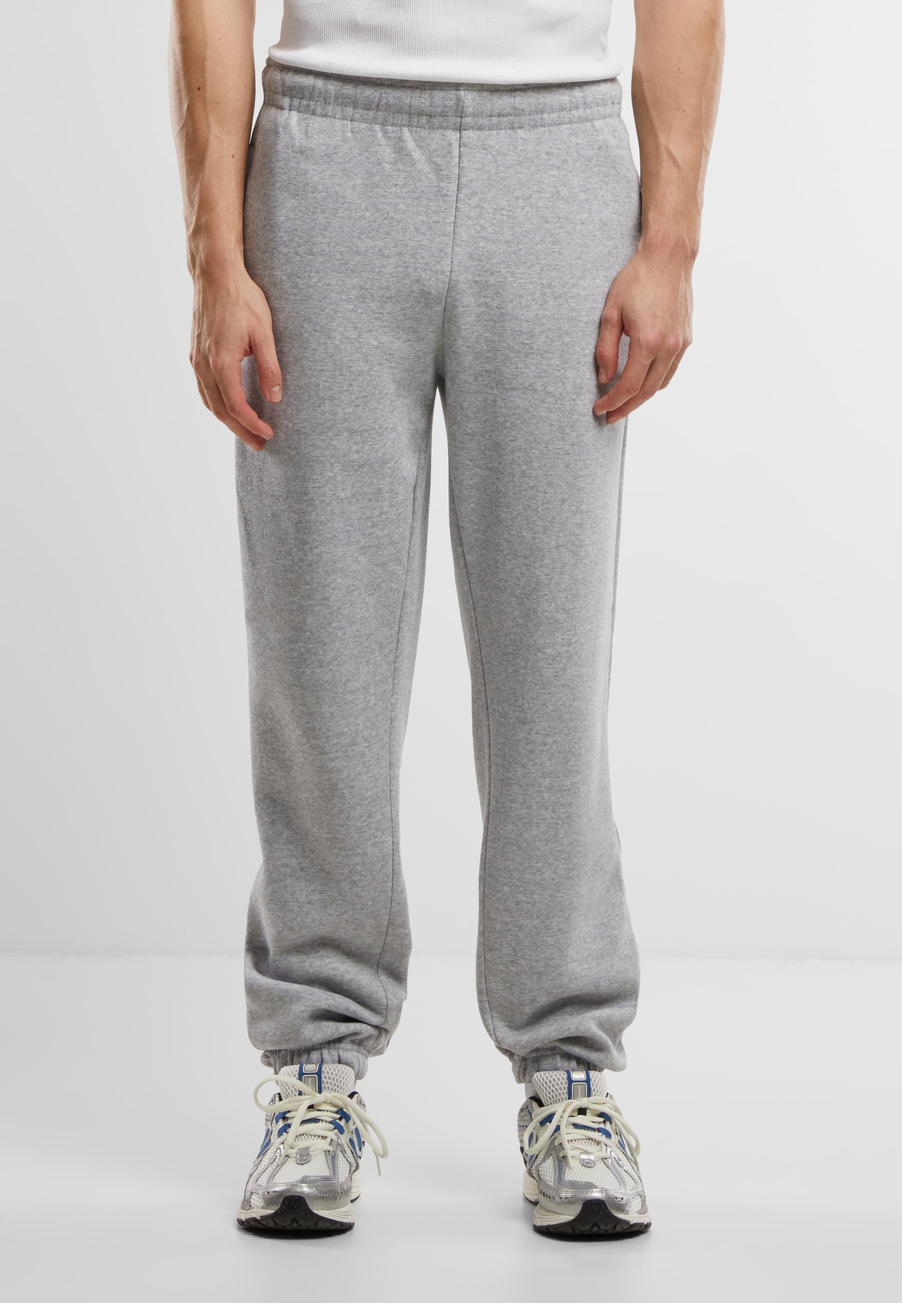 URBAN CLASSICS Jogginghose »Urban Classics Basic Essential Sweatpants«, (1 tlg.)