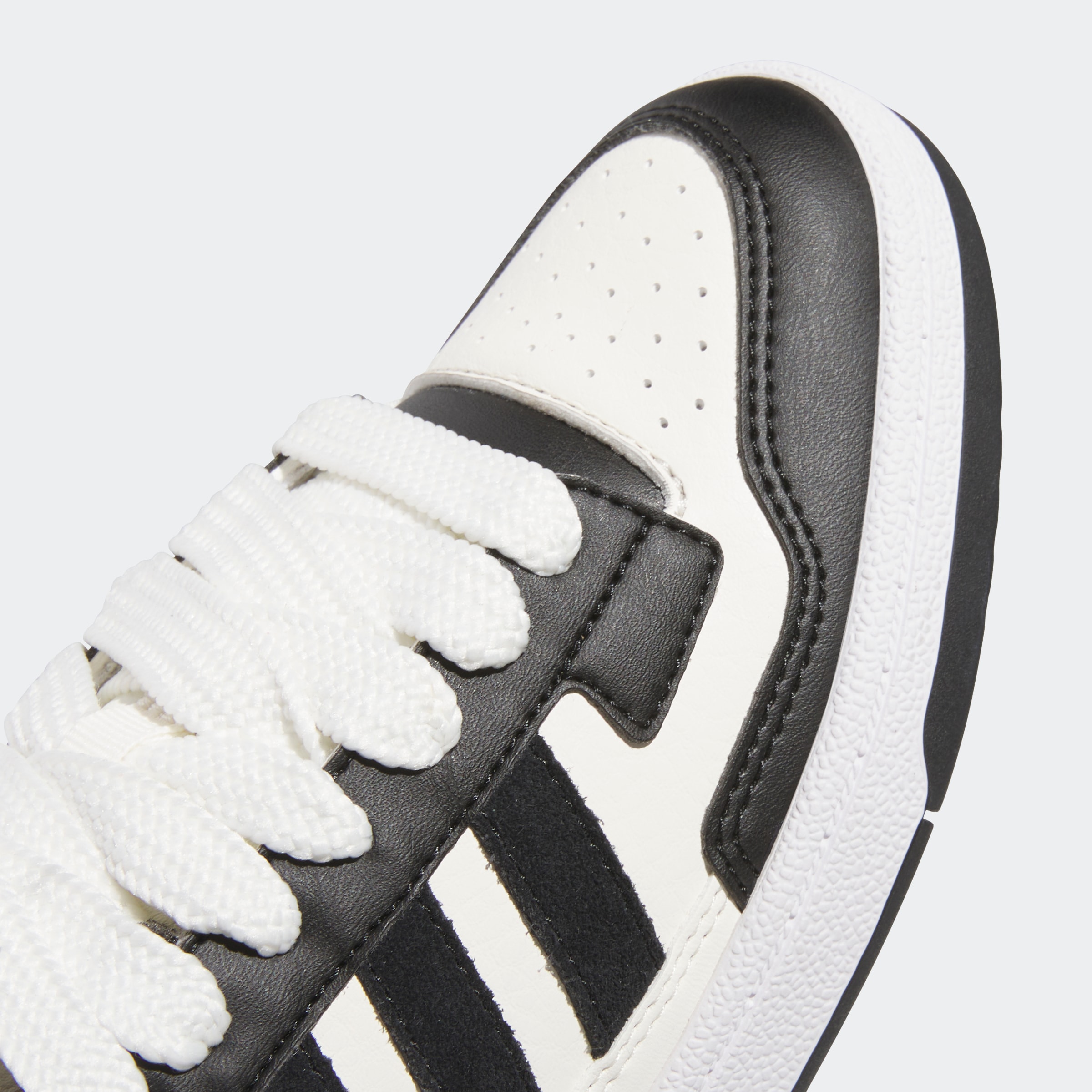 adidas Sportswear Sneaker »RAPID COURT LOW«