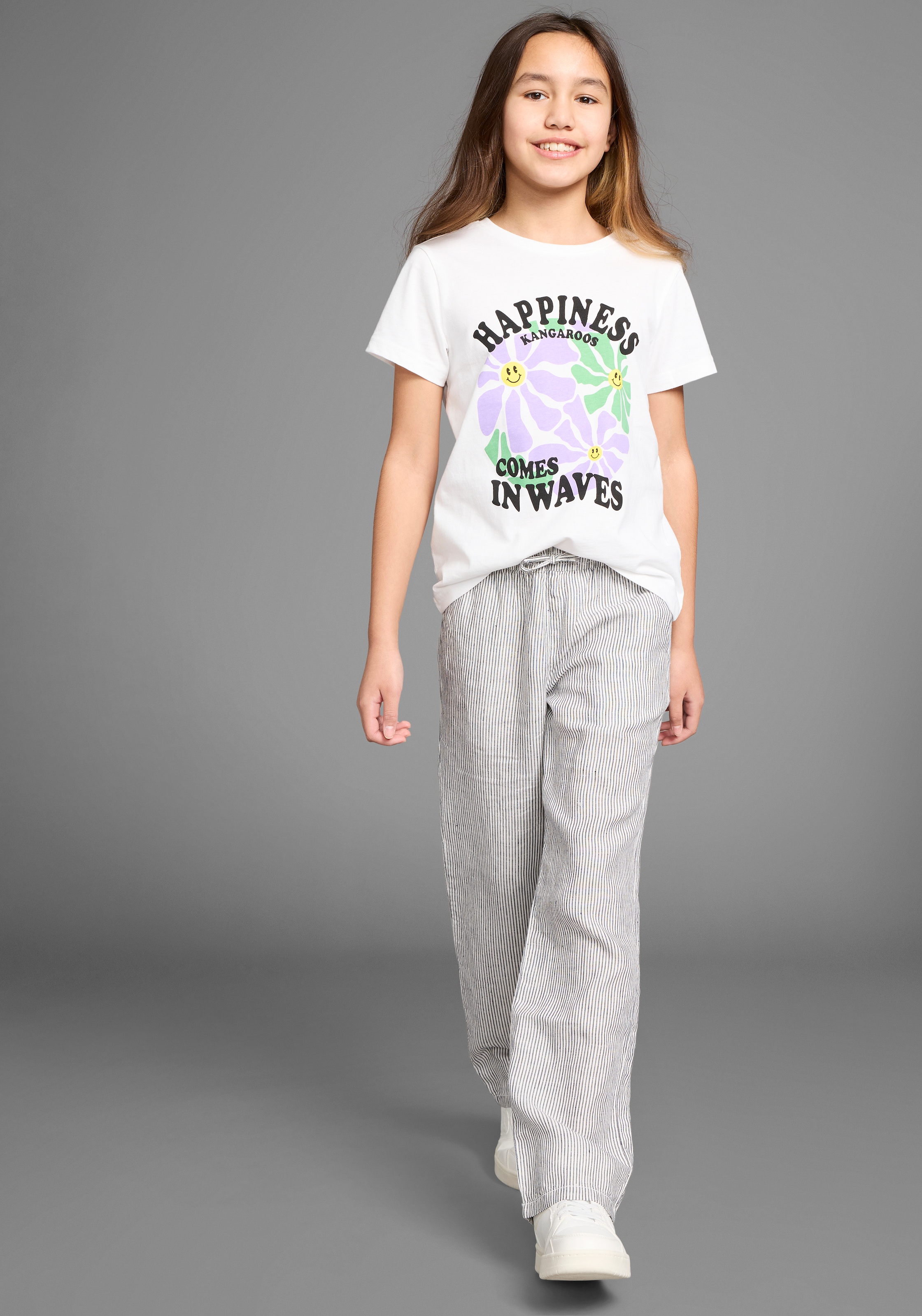 KangaROOS T-Shirt »HAPPINESS COMES«, großer Frontprint
