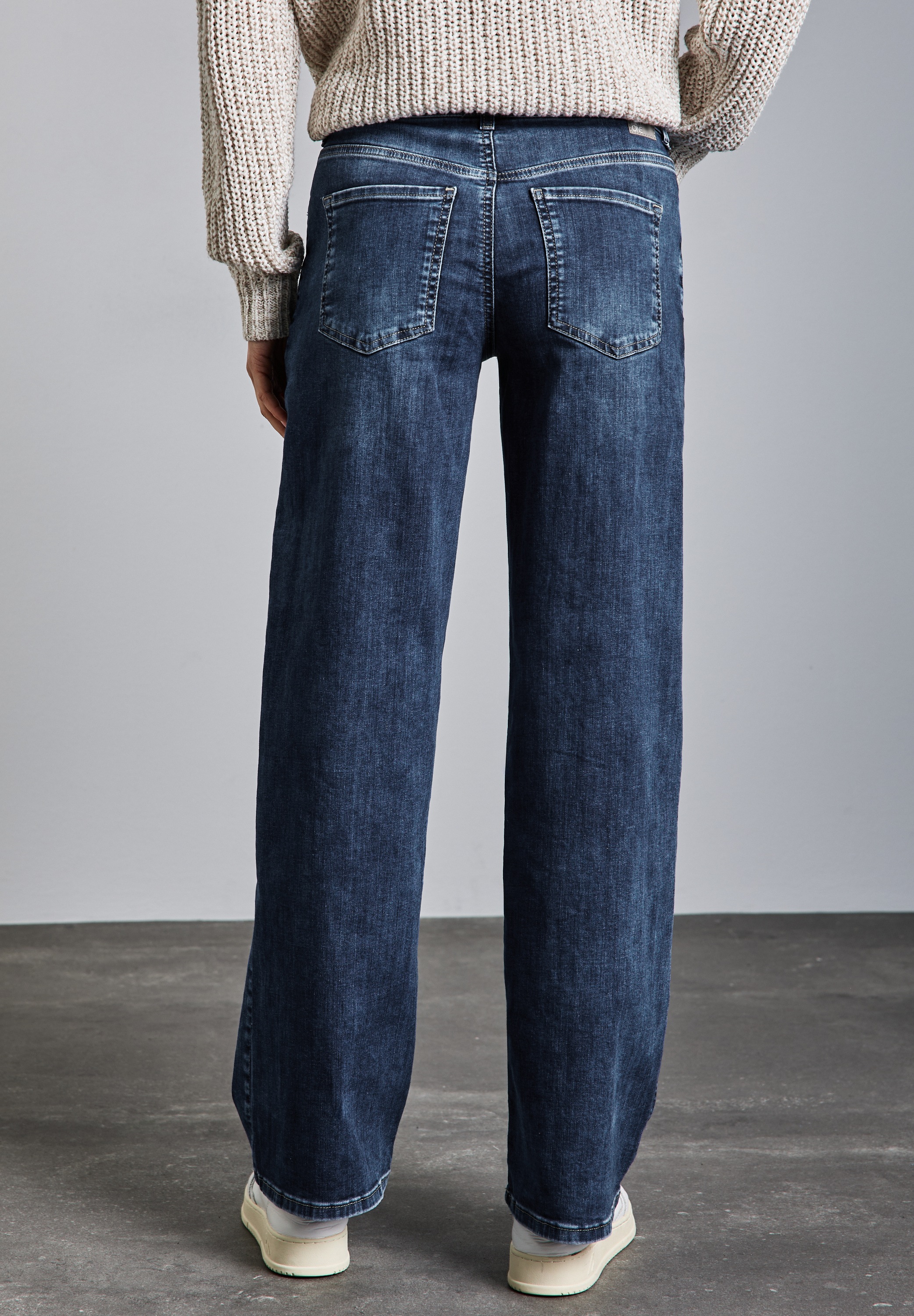 STREET ONE Laisvo stiliaus džinsai Middle Waist