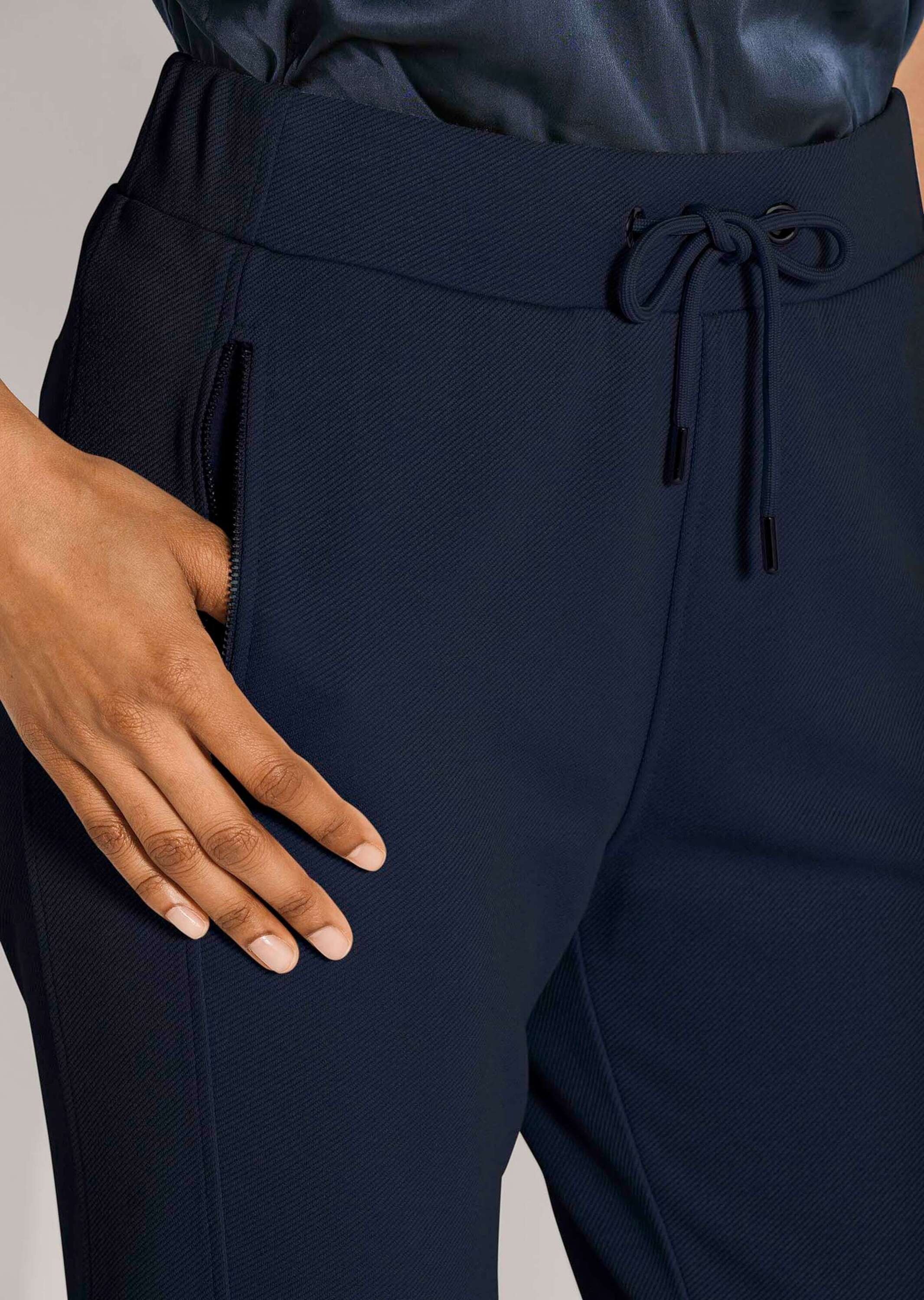 MADELEINE Jogger Pants »Jogginghose Elastische Freizeithose mit Taschen«