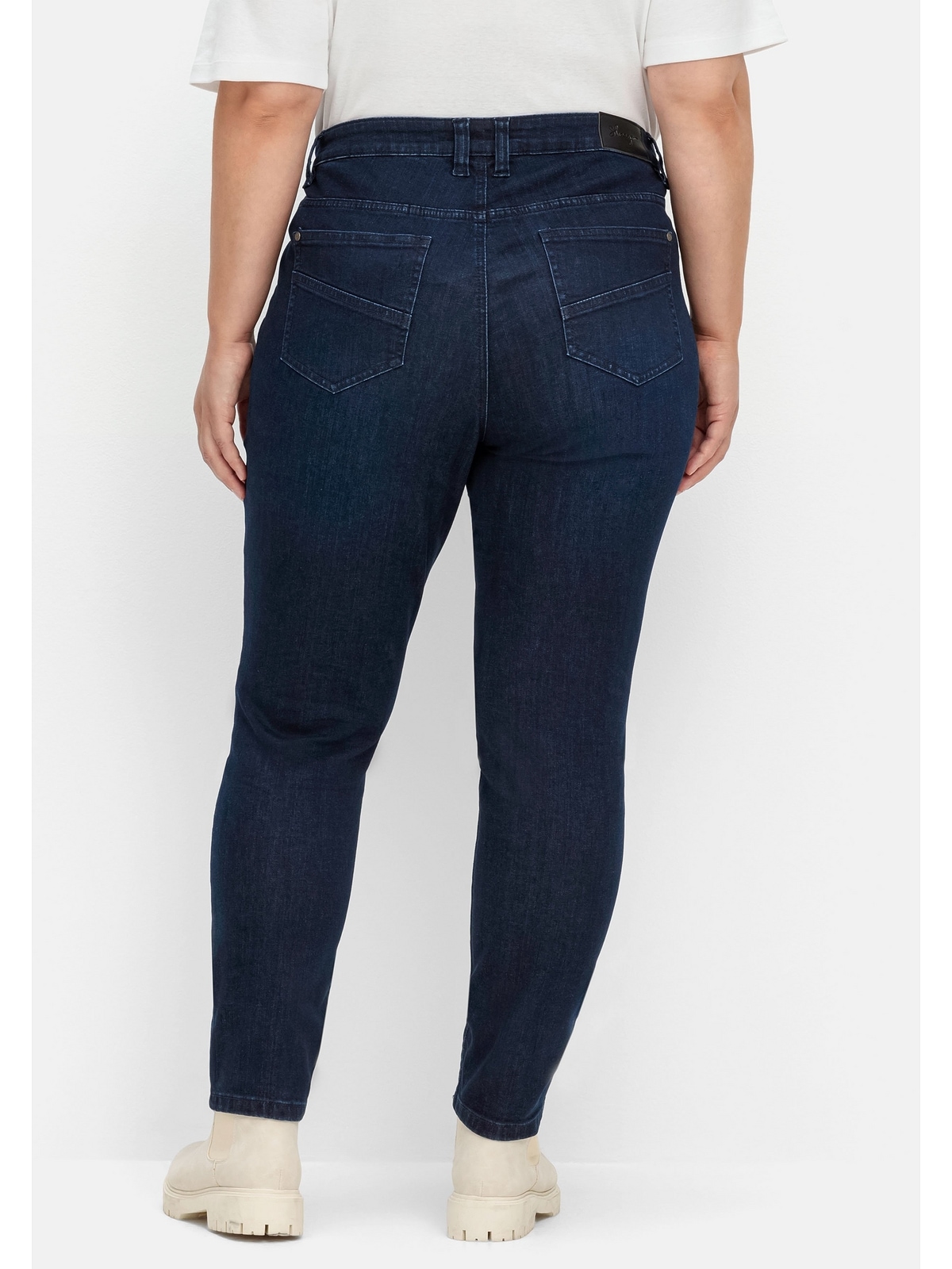 online mit Taschen BAUR »Große Stretch-Jeans | kaufen Sheego aufgesetzten Größen«,