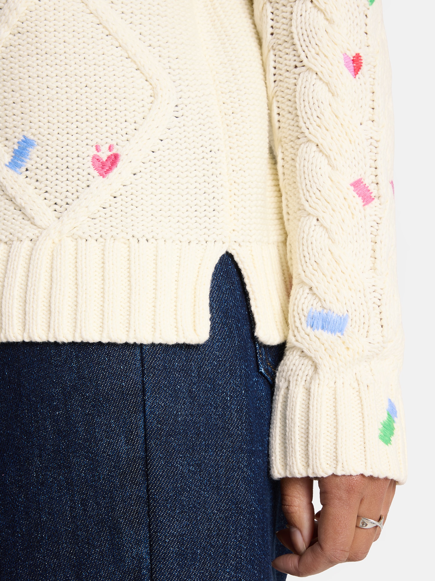 Lieblingsstück Strickpullover »DinziL« mit verspielten Stickdetails, Rundhals