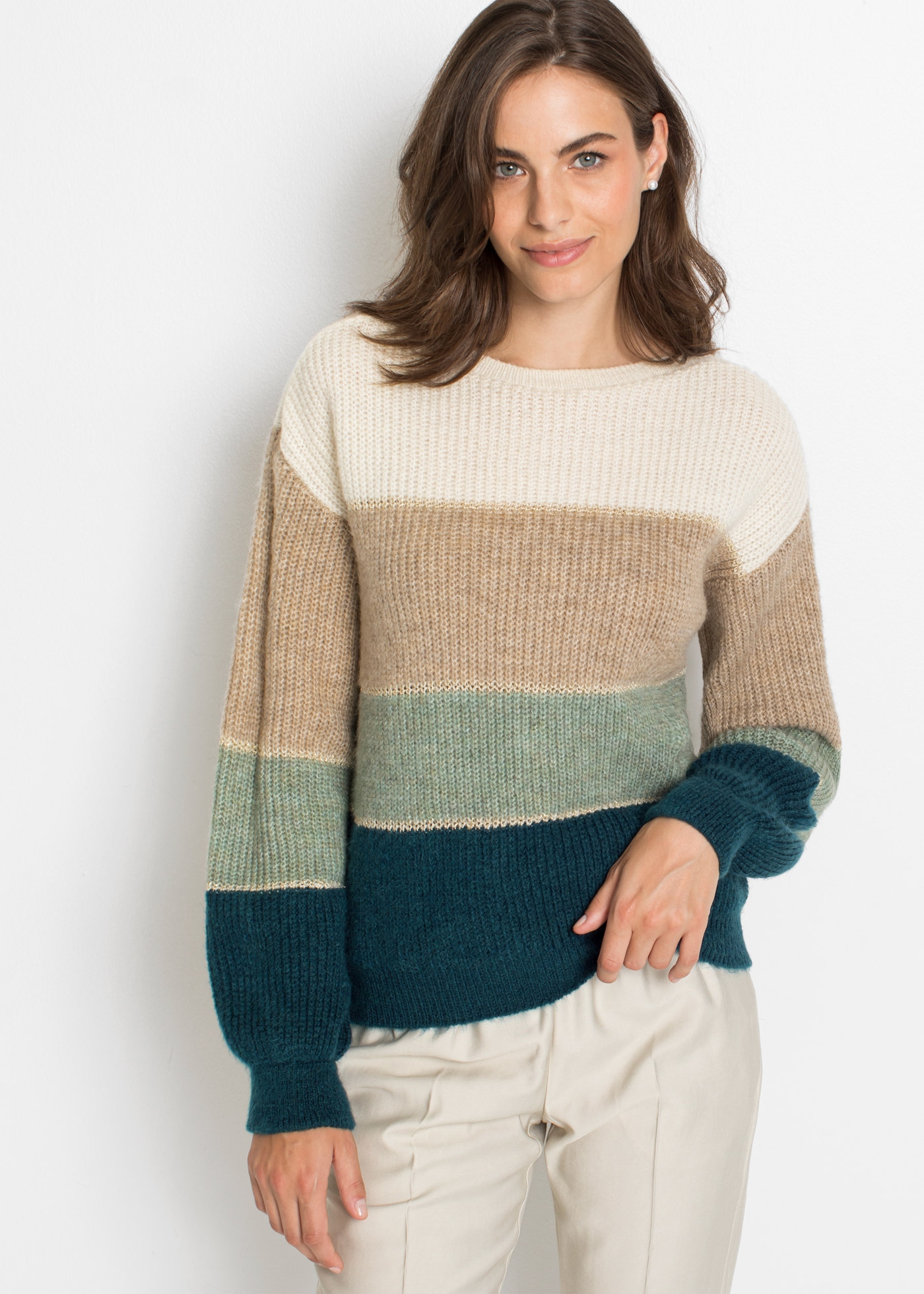 bonprix Strickpullover weicher Strick mit metallisierten Fasern, U-Bootausschnitt, bequem