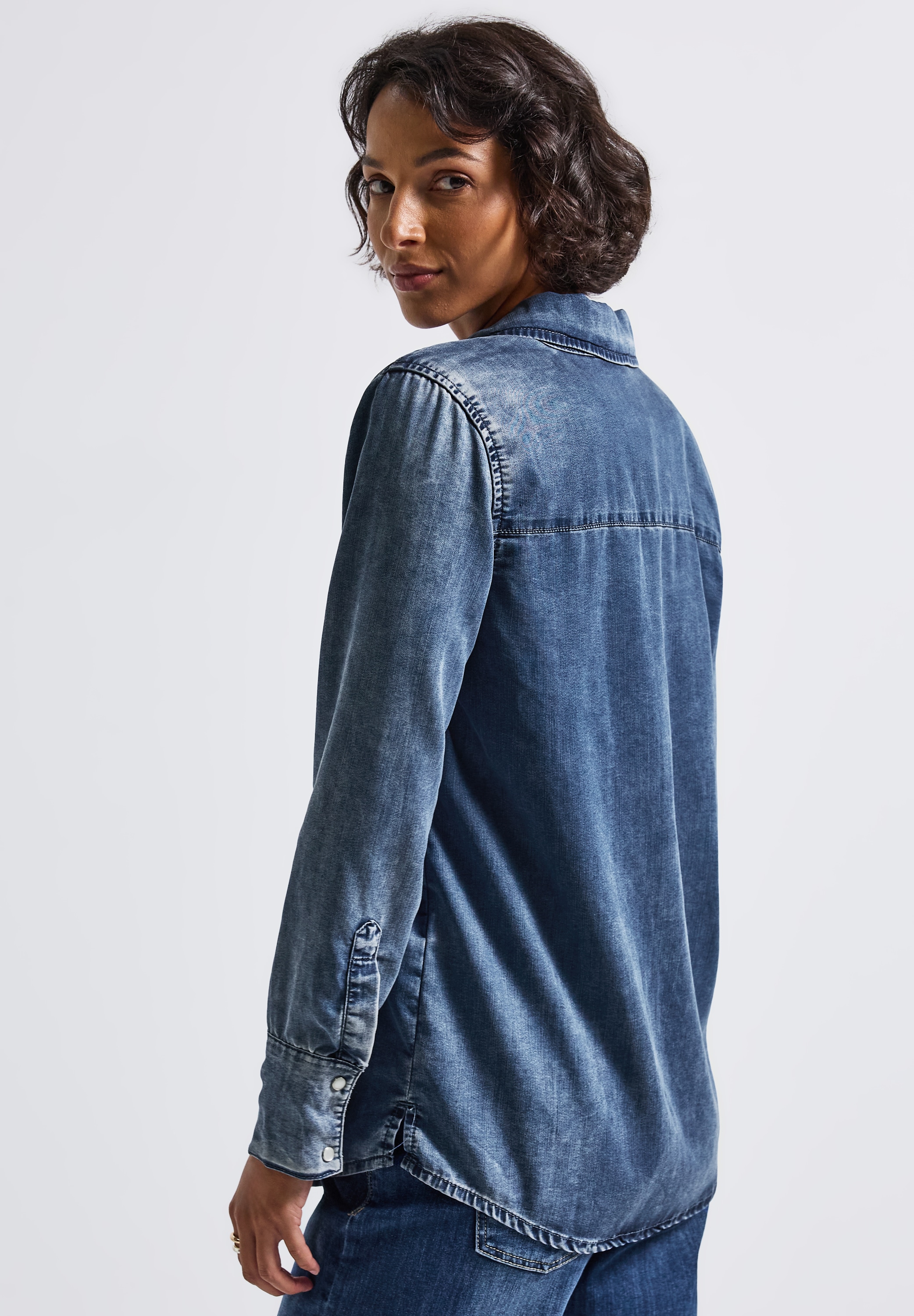 STREET ONE Jeansbluse, mit Brusttasche