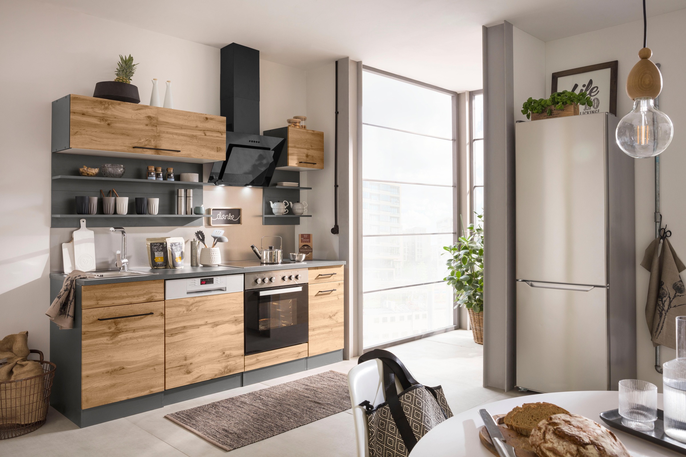Virtuvės baldų komplektas »KS-Tulsa« be E-Geräte plotis 210 cm juodos spalvos Metallgriffe MDF Fronten