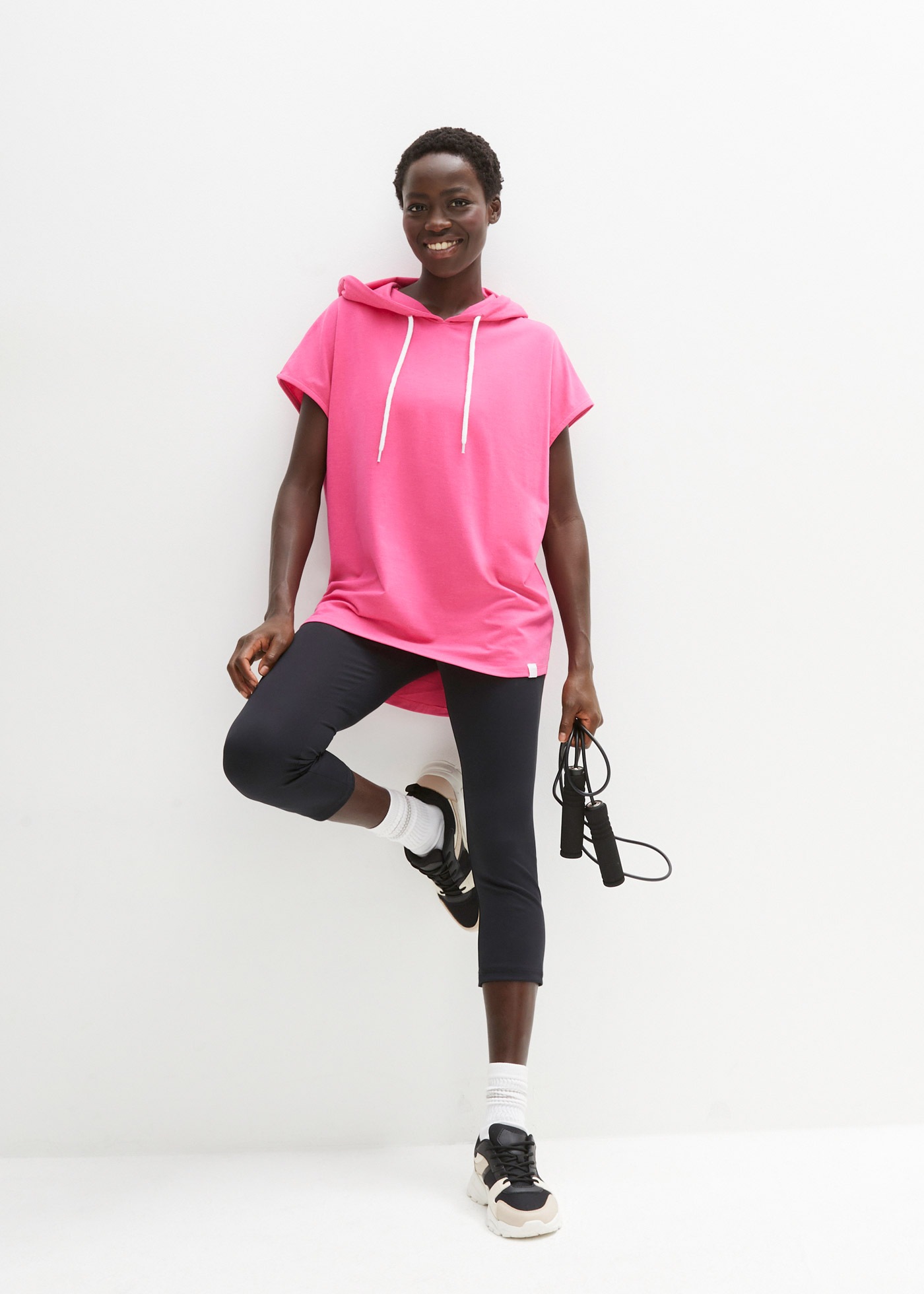 Thumbnail - bonprix Kapuzensweatshirt, lässige Passform, überschnittene Schultern