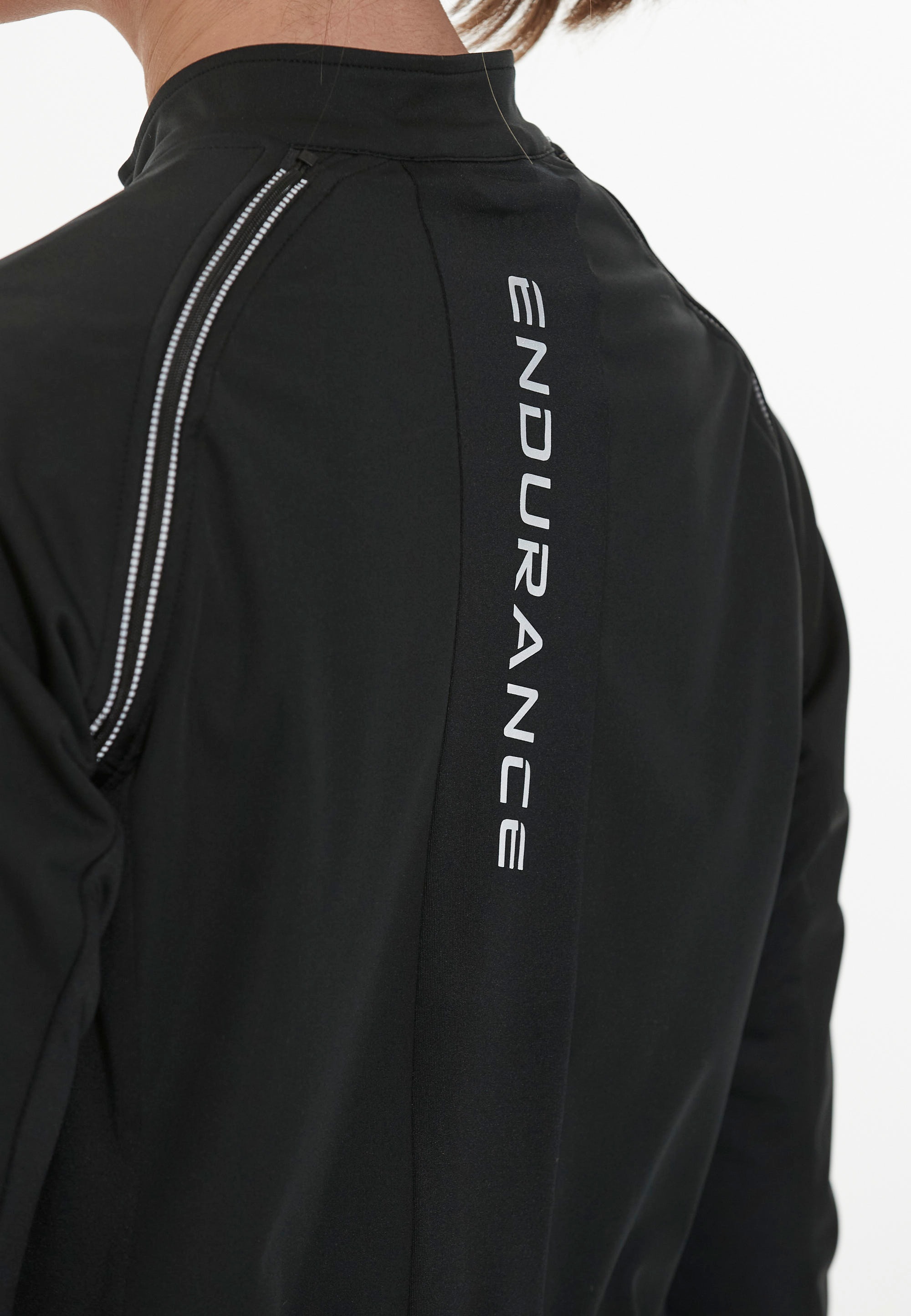 ENDURANCE Softshelljacke »Wadie«, mit praktischen Reflektoren