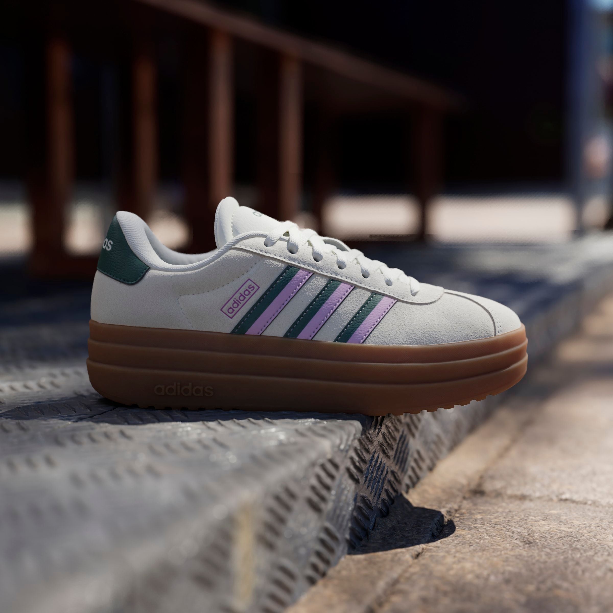 adidas Sportswear Sneaker »VL COURT BOLD«, Design auf den Spuren des adidas Gazelle Bold
