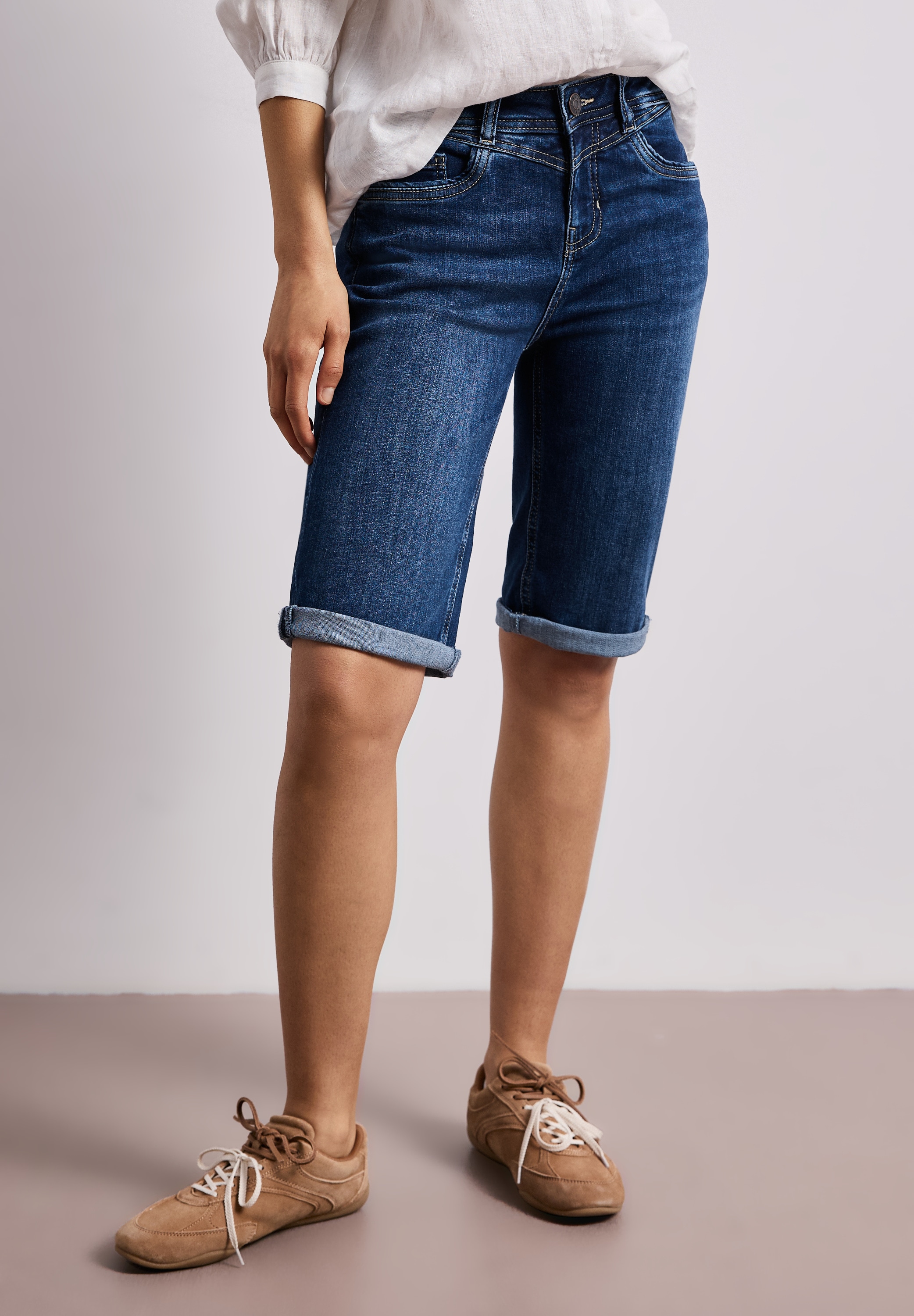STREET ONE Comfort-fit-Jeans in Bermuda-Länge