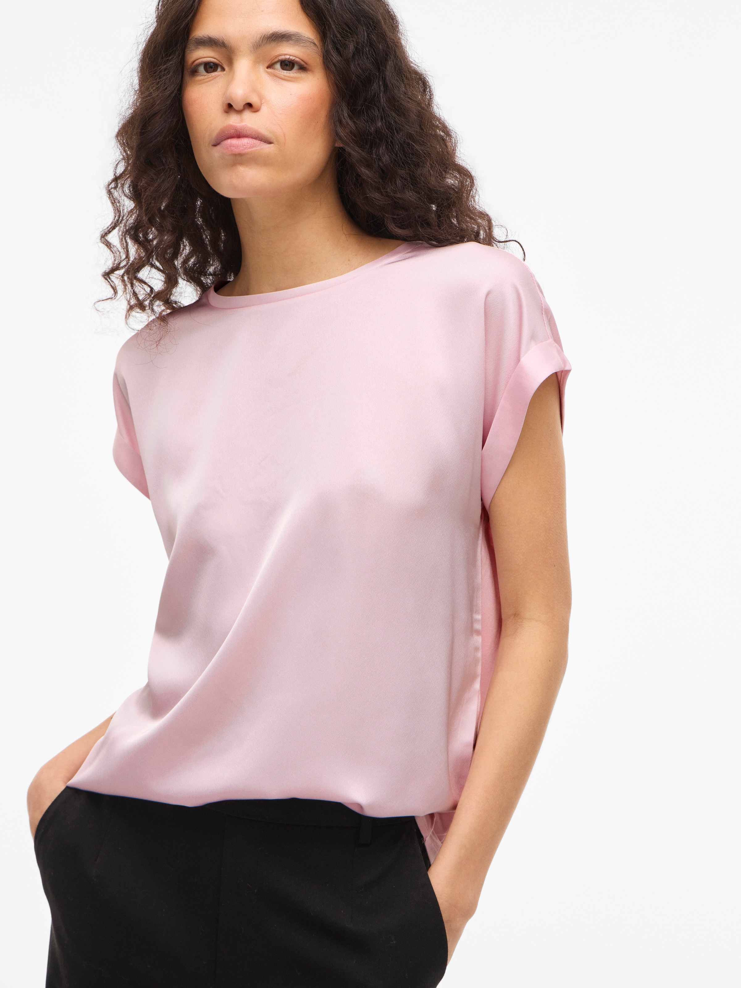 Vila "VIELLETTE S/S SATIN TOP - NOOS" Satin Optik günstig online kaufen