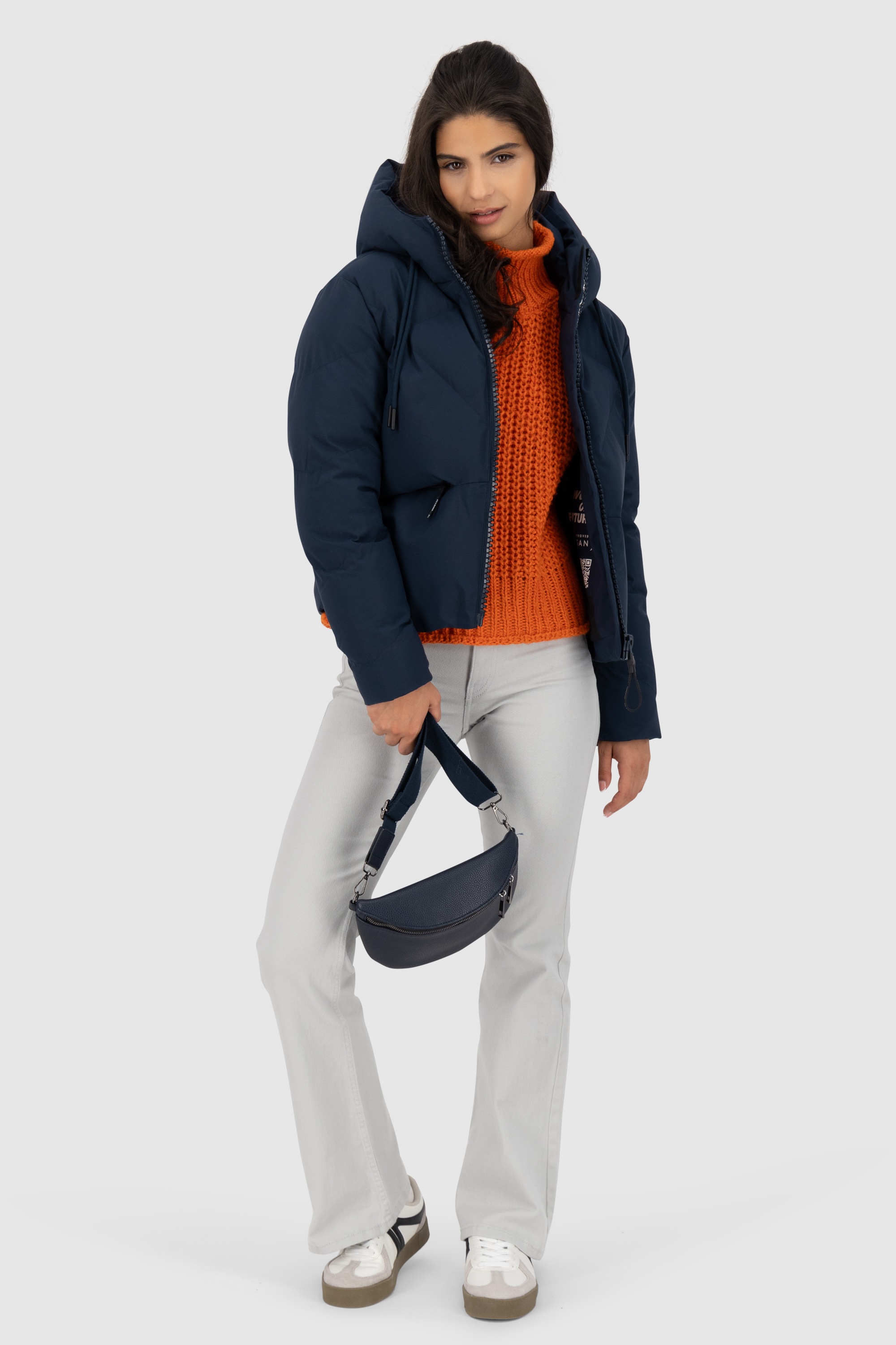 Alife & Kickin Steppjacke »Damen MurielAK A«, mit Kapuze, Kurze warme moderne Jacke mit großer gefütterter Kapuze
