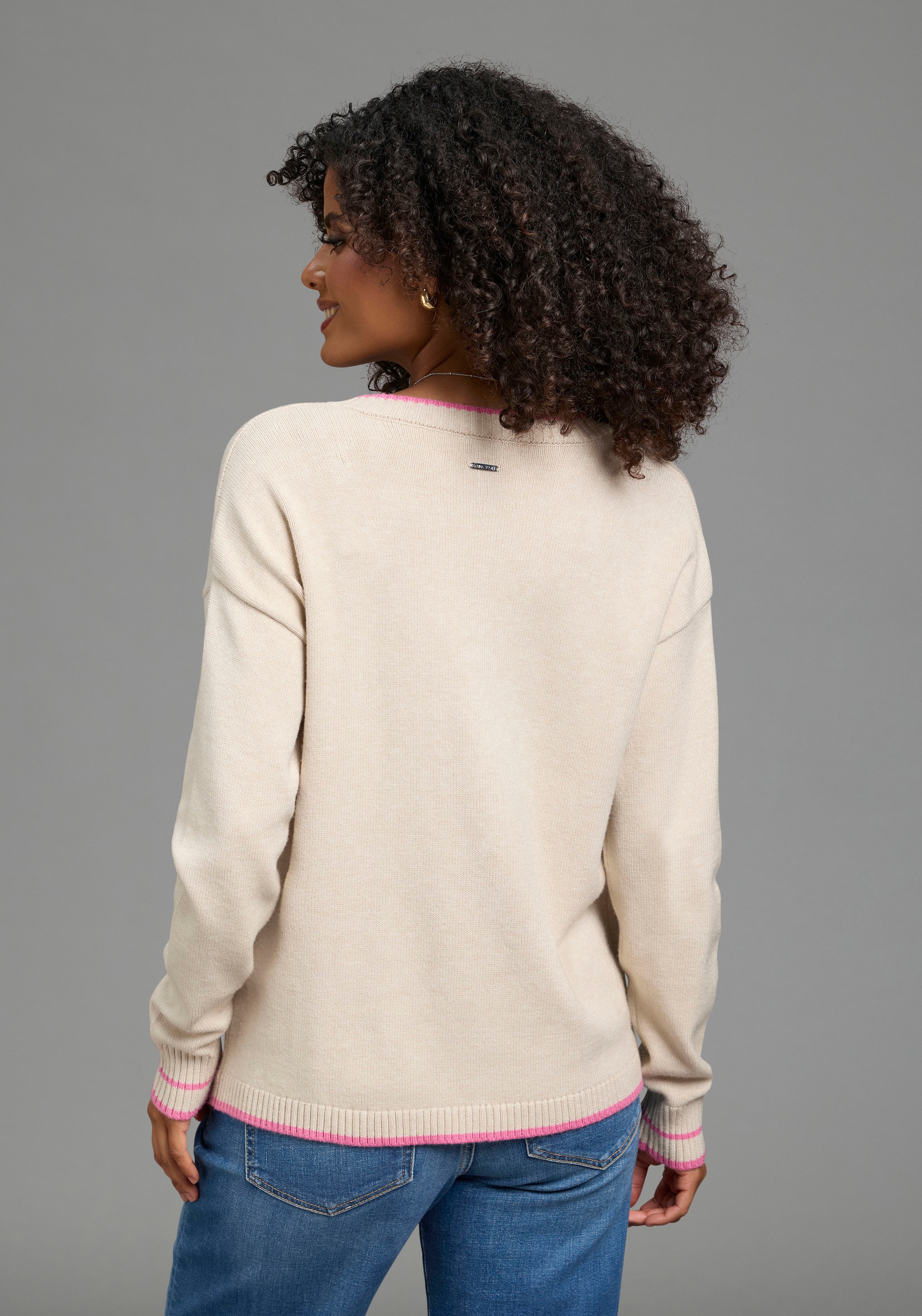 Laura Scott V-Ausschnitt-Pullover »mit aufgesetzter Tasche und lässiger Passform« mit Kontraststreifen