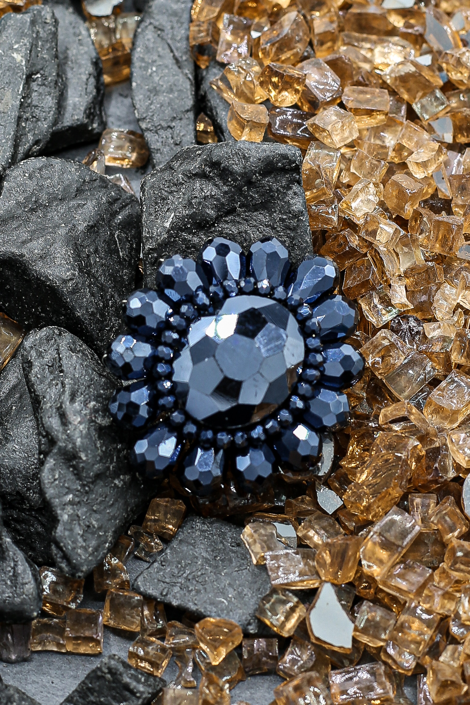 COLLEZIONE ALESSANDRO Brosche »Genua«, in Blumenform