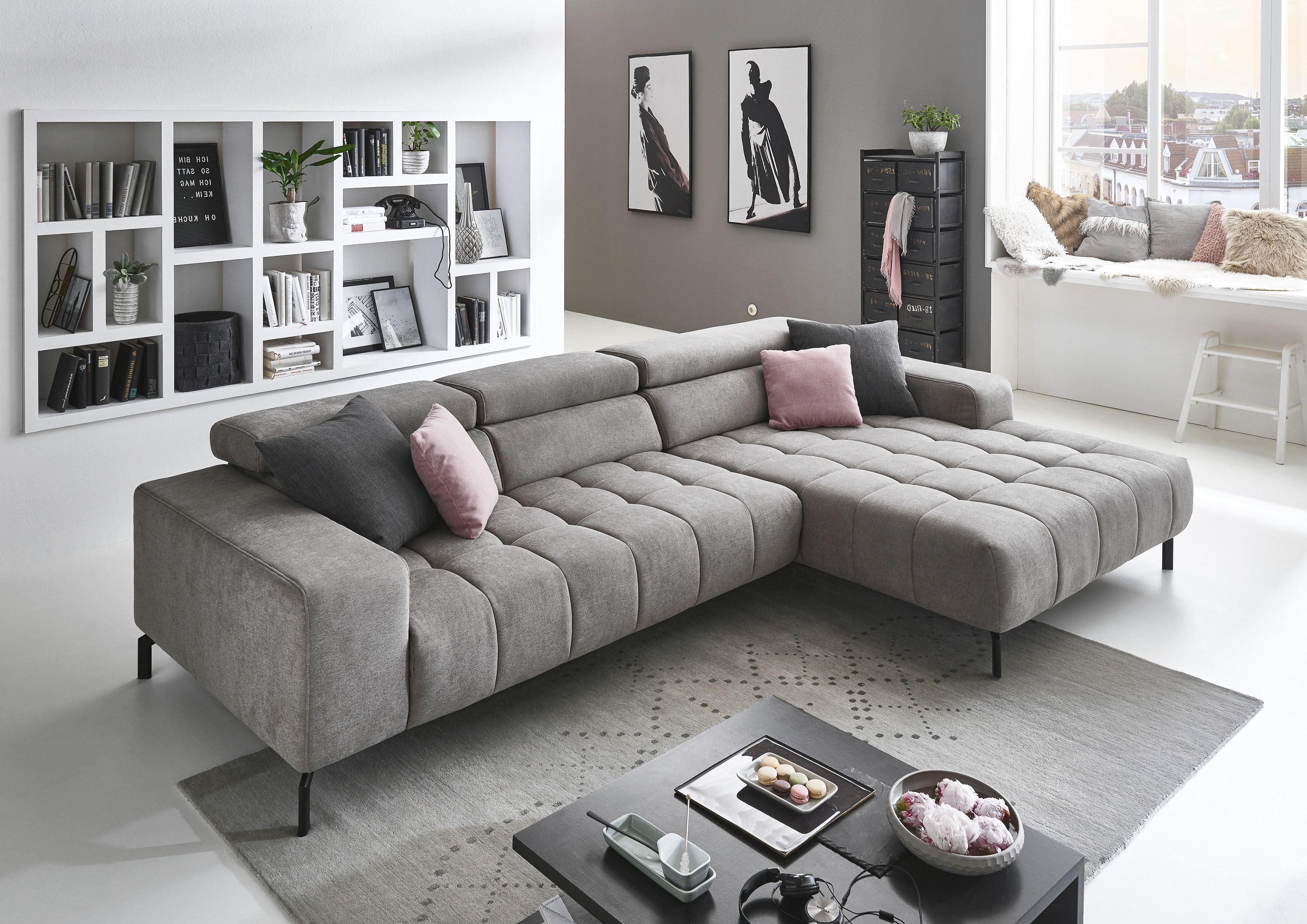 Thumbnail - Die PlanBar Ecksofa "MP-IN18022 L-Form", mit Kopfteilverstellung & Zierkissen, optional Sitztiefenverstellung