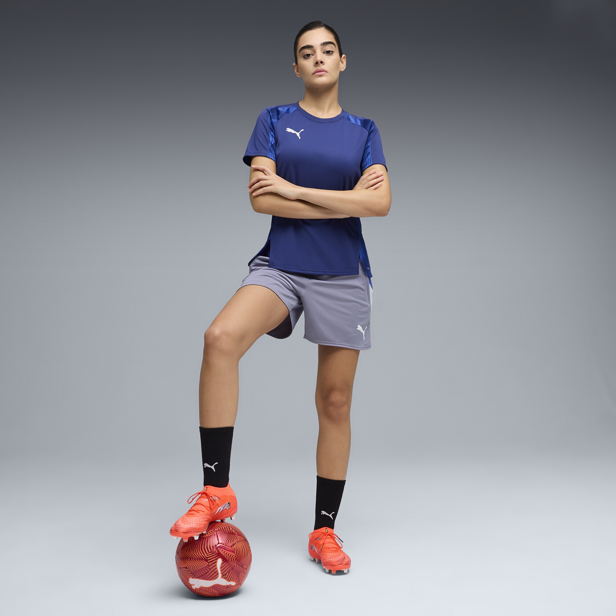 PUMA Sporthose »individualBLAZE Fußballshorts Damen«