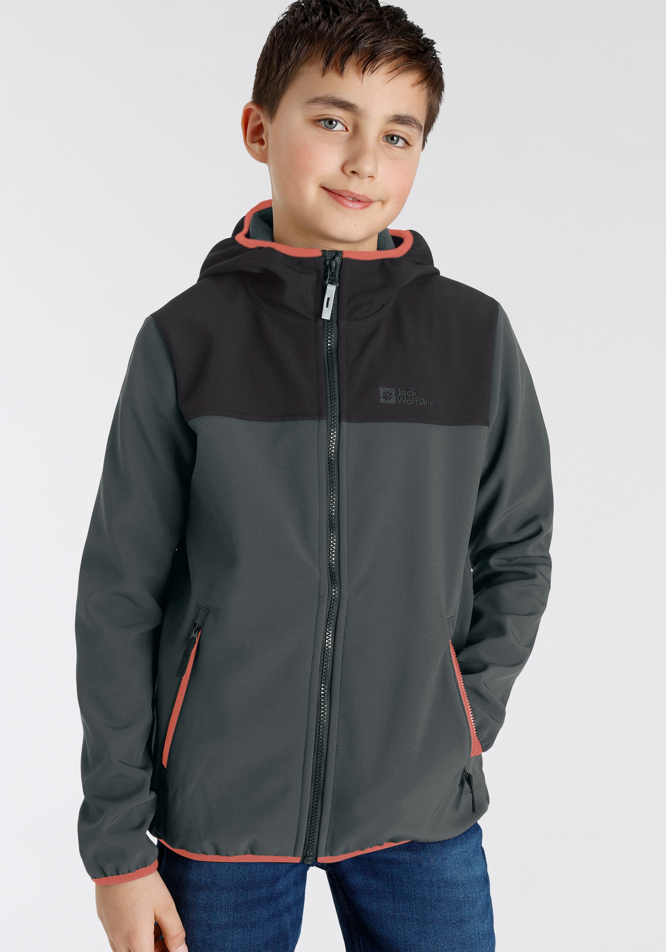 KIDS«, Details mit Kapuze, JACKET Jack mit | Softshelljacke abgesetzten farblich »FOURWINDS Wolfskin BAUR